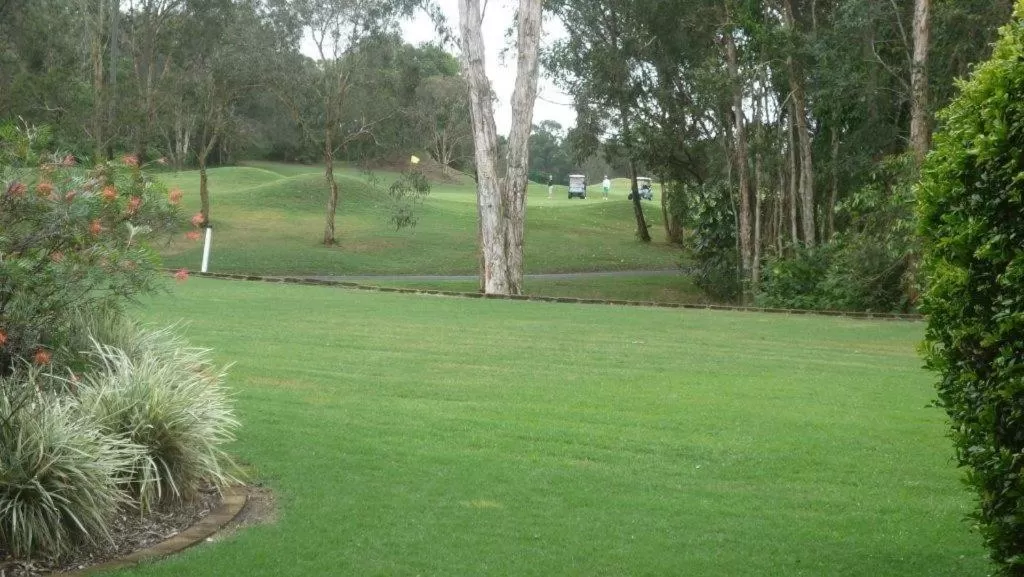 Golfcourse, Garden in Magnolia Lane Apartments