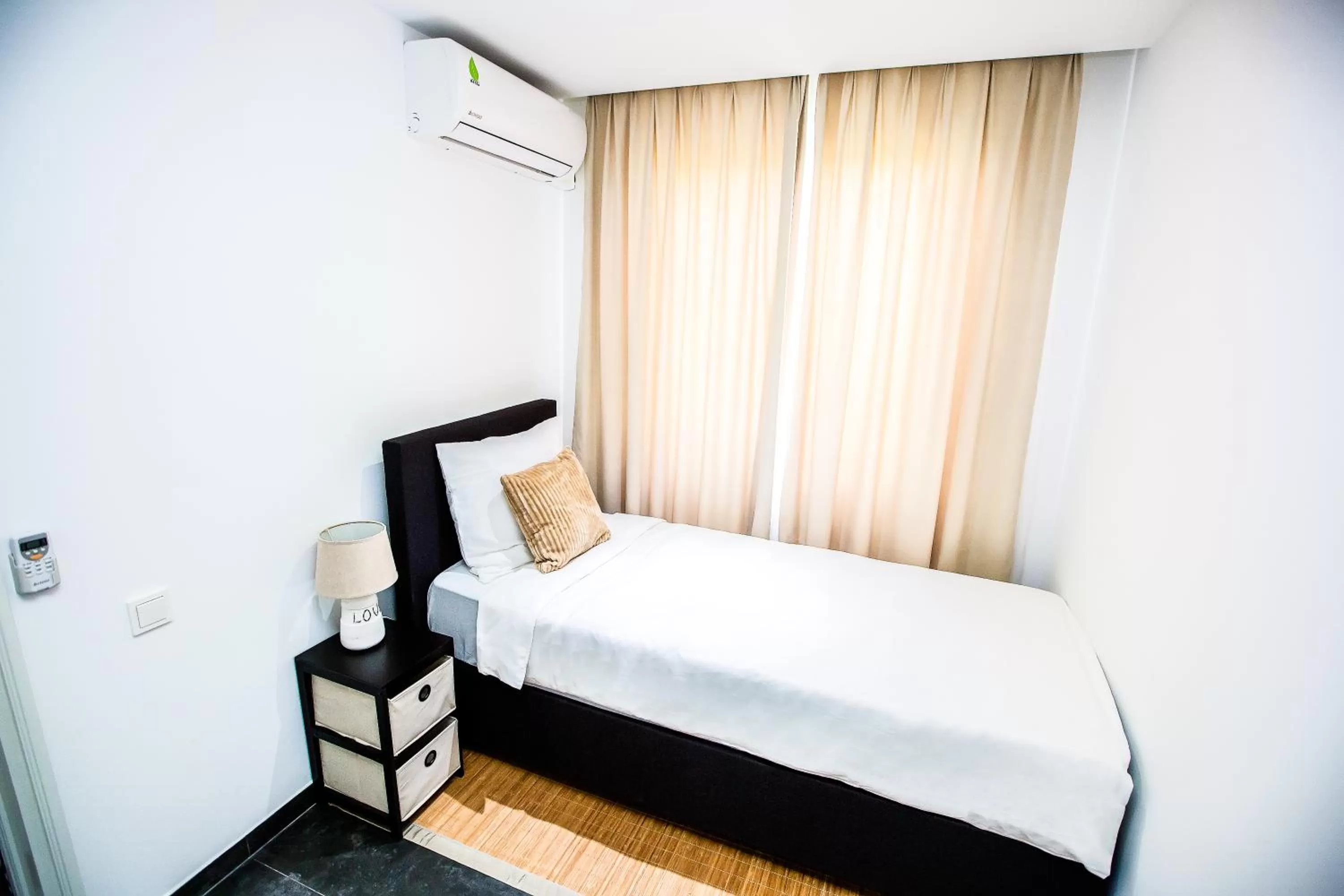 Photo of the whole room, Bed in Bronbella Villa Residence