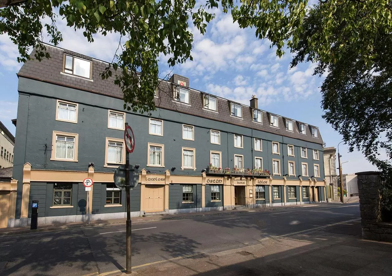  in Lawlors Hotel Dungarvan