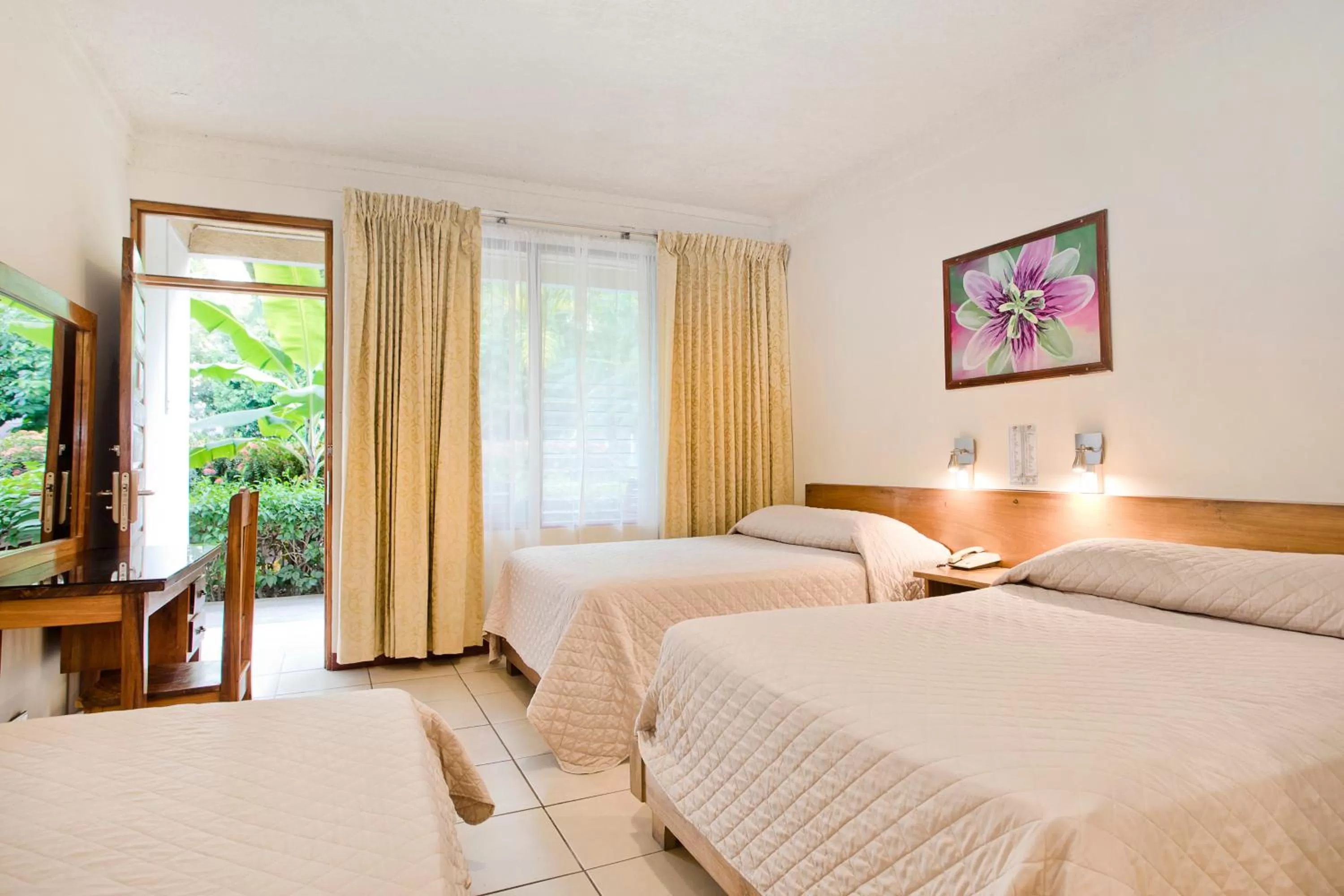 Bed in Hotel Boyeros