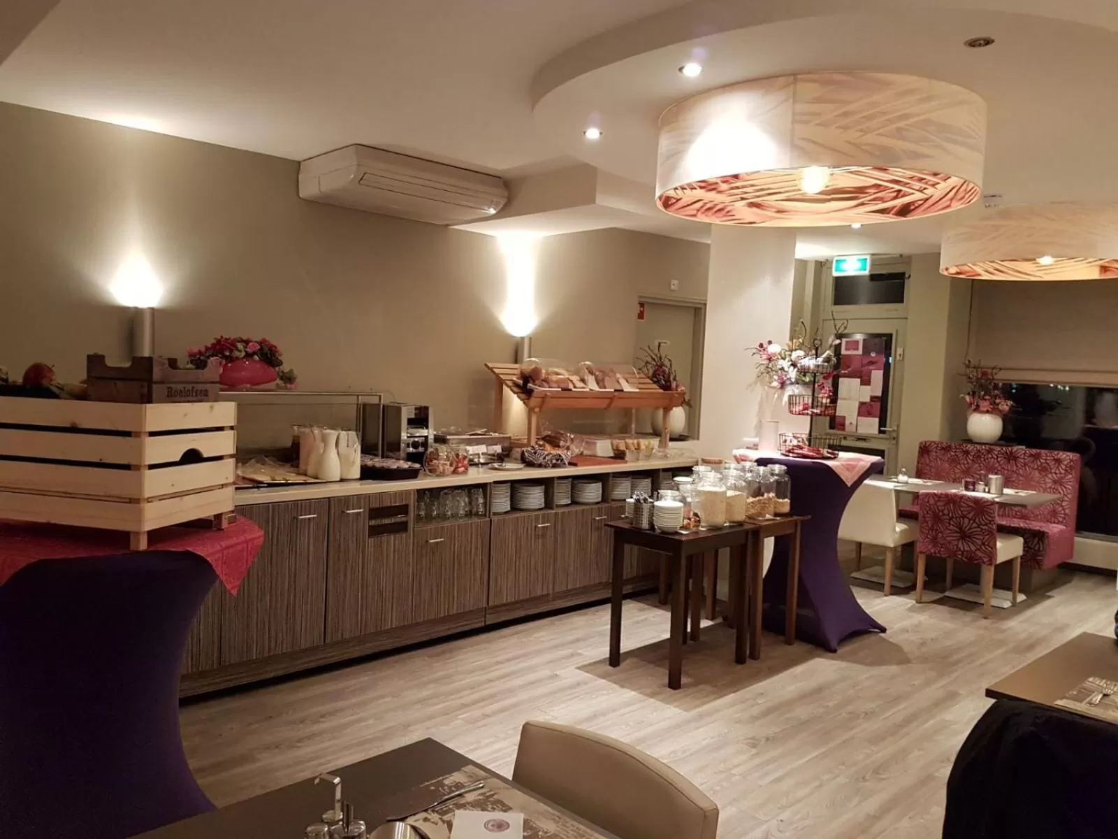 Buffet breakfast in Het Wapen van Elst