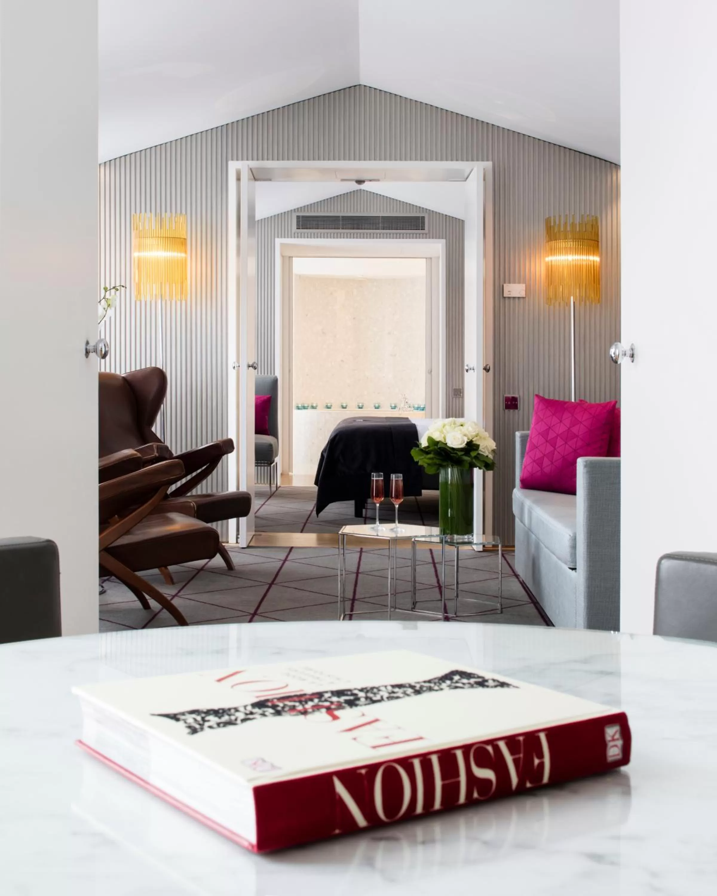 Living room in Hotel De Sers Champs Elysees