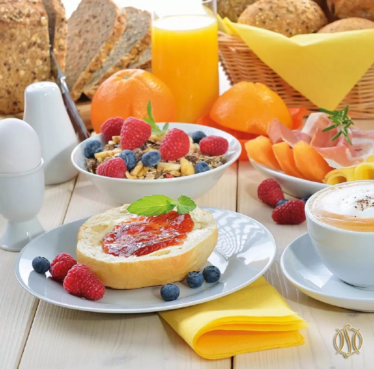 Breakfast in Hotel Suadiye