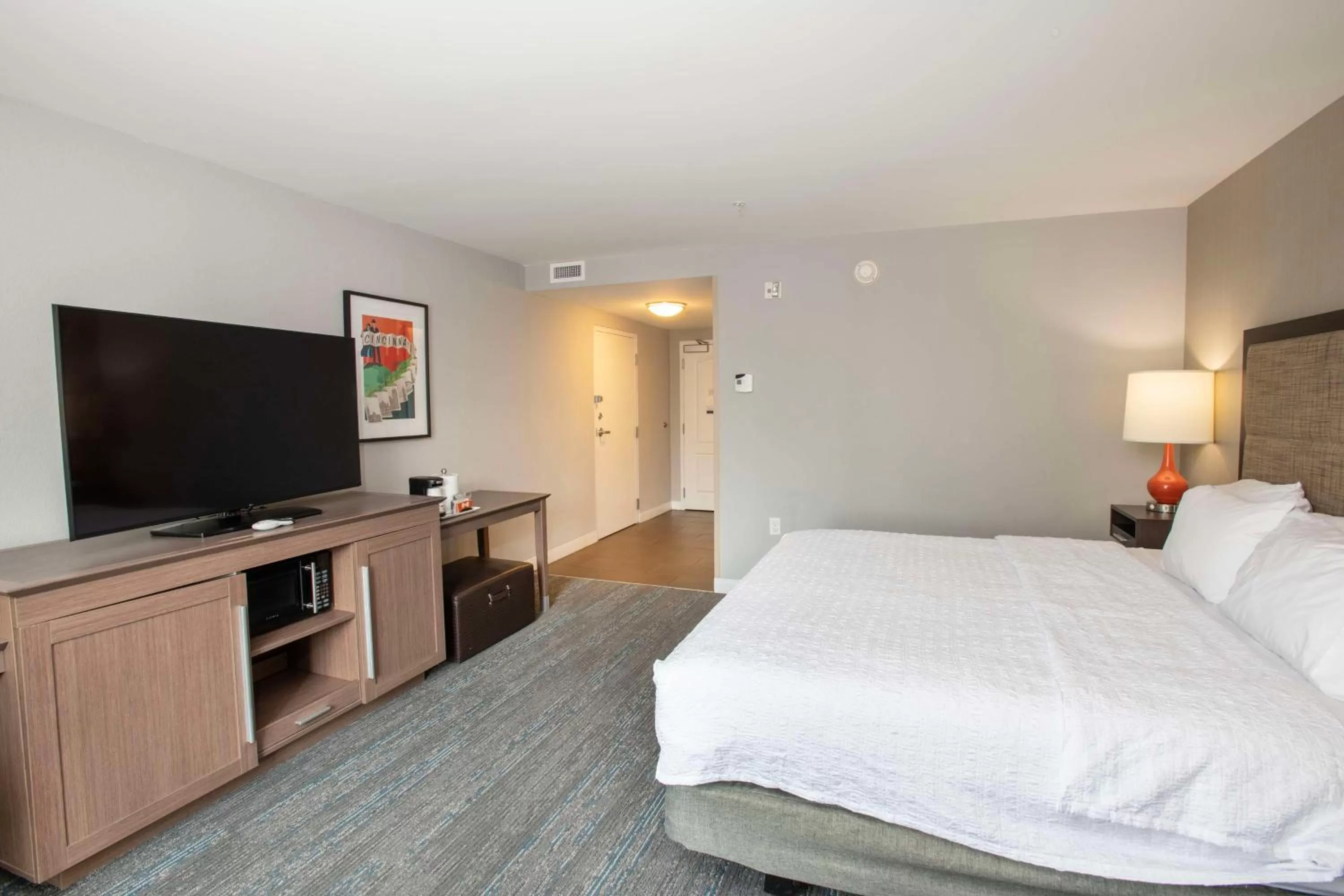 King Studio Suite with Spa Shower - Non-Smoking in Hampton Inn & Suites - Cincinnati/Kenwood, OH