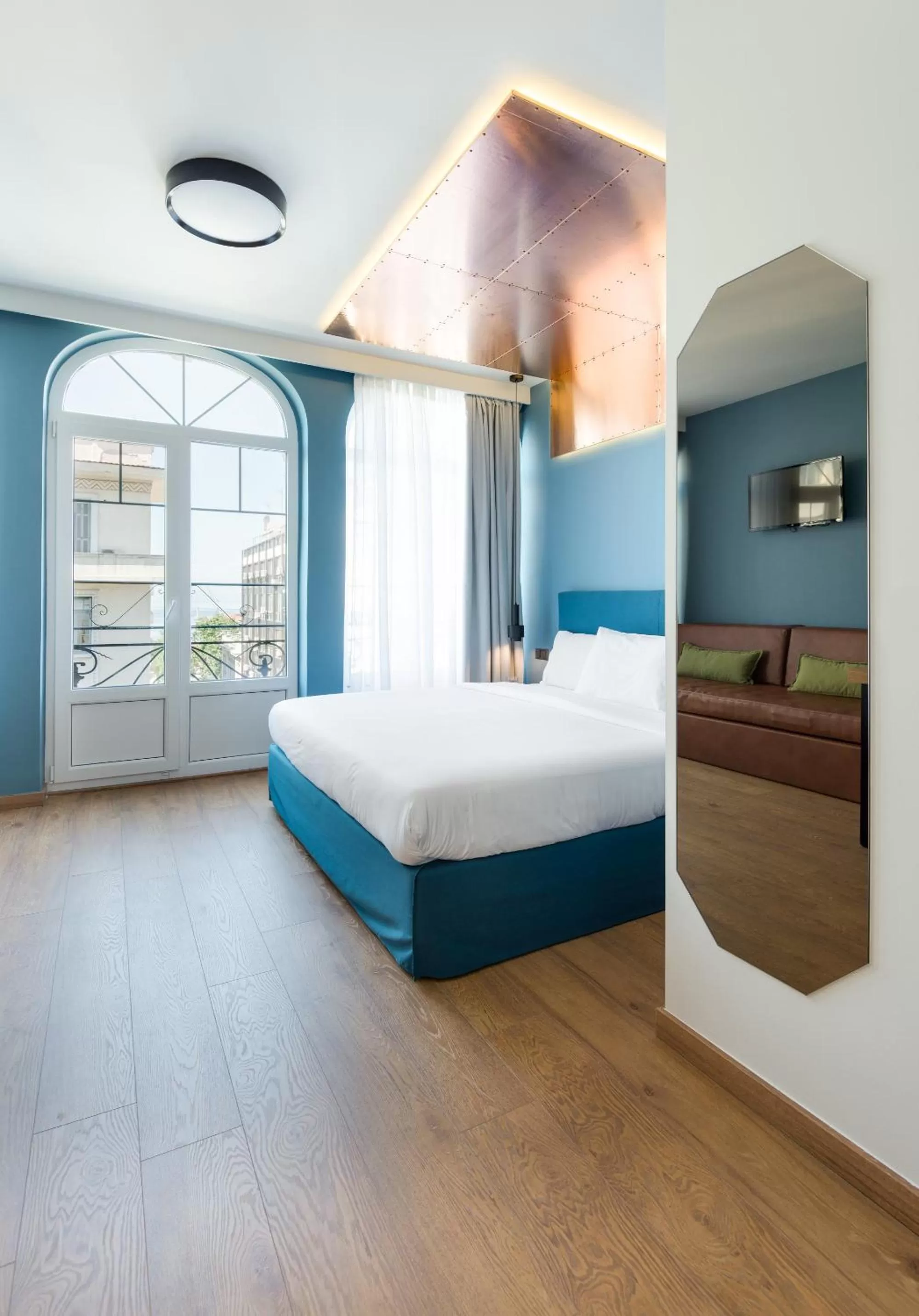 Bed in Colors Urban Hotel Thessaloniki