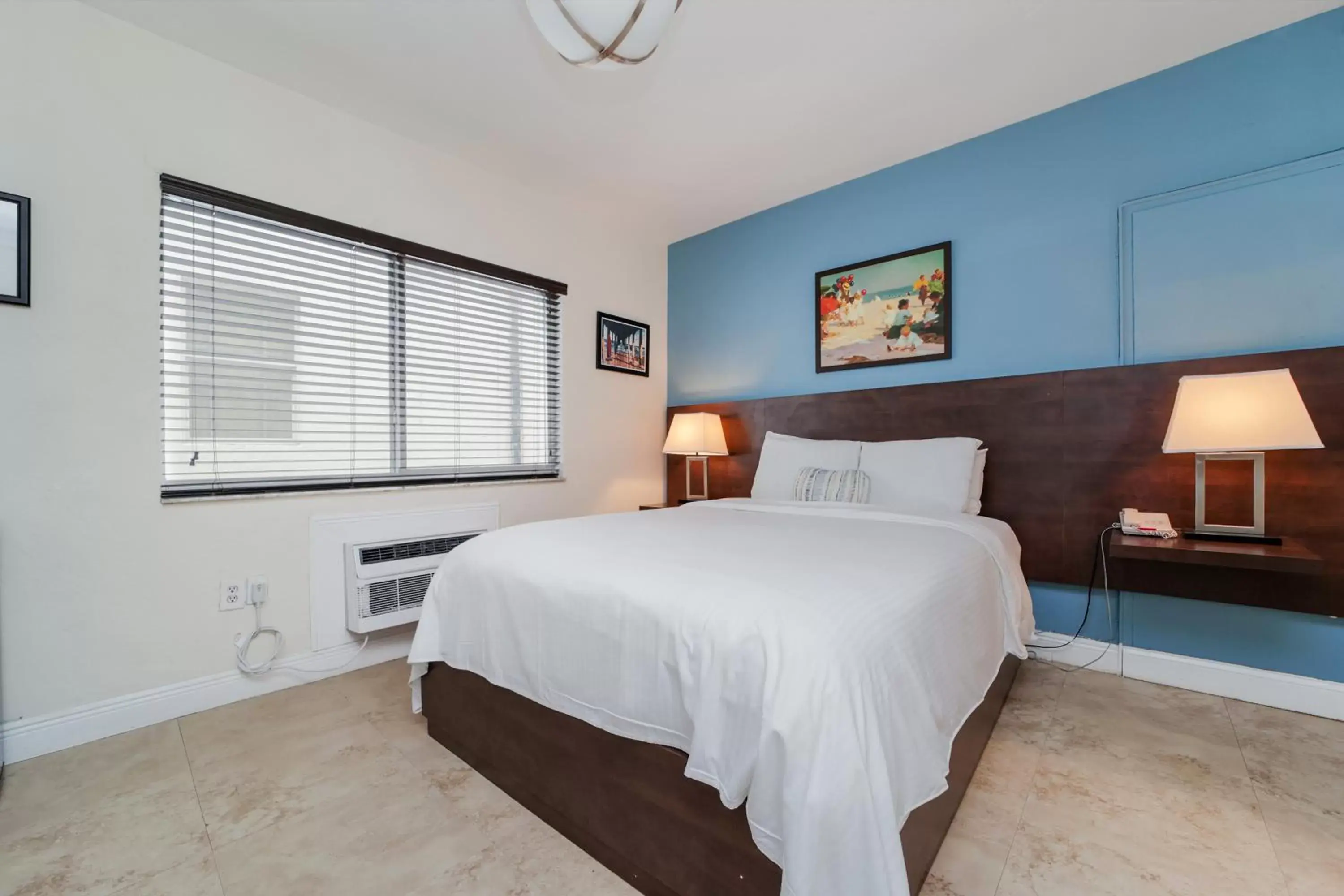 Queen Room in Starlite Hotel Queen Room in Starlite Hotel