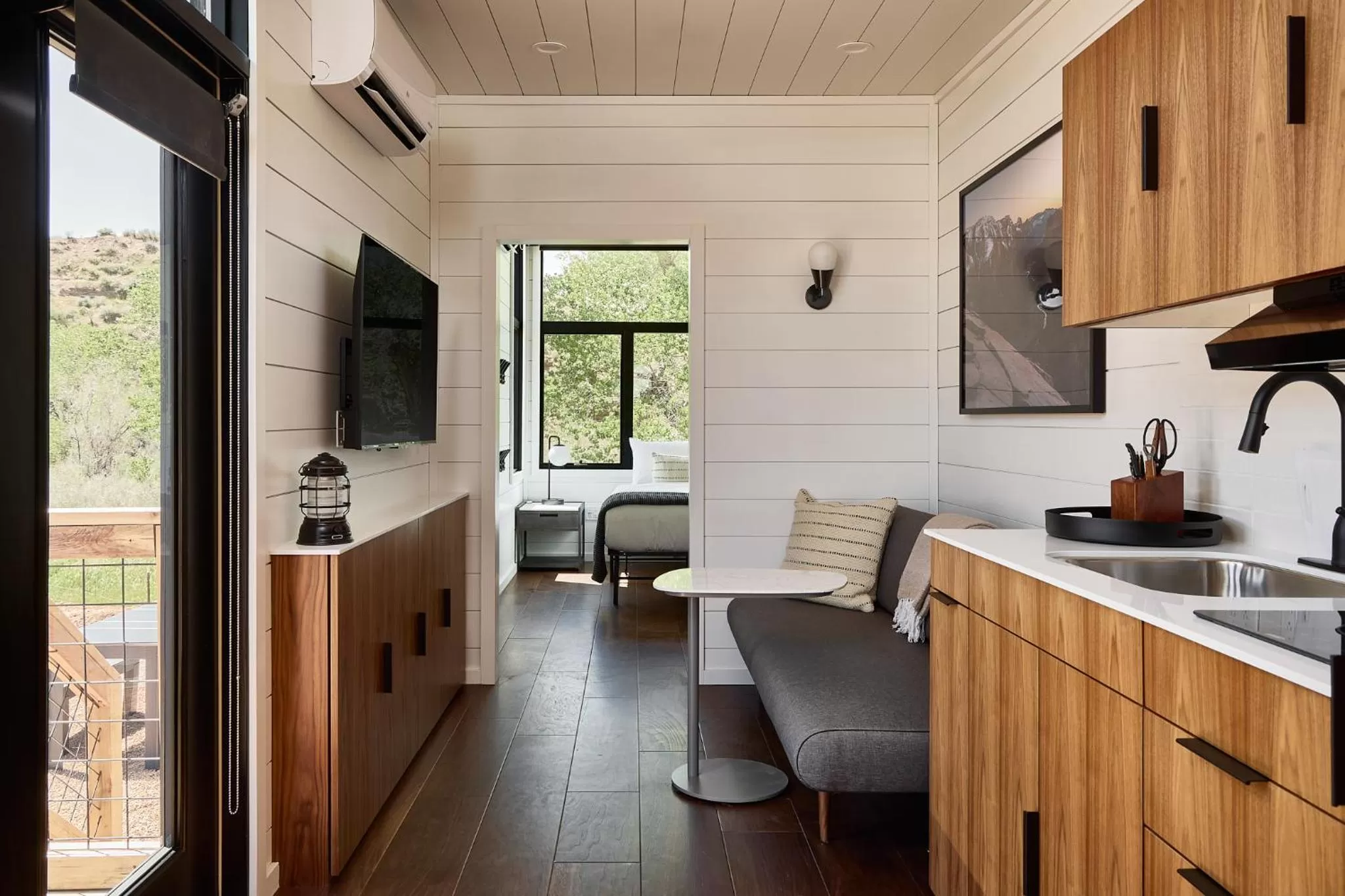 TV and multimedia in AutoCamp Zion