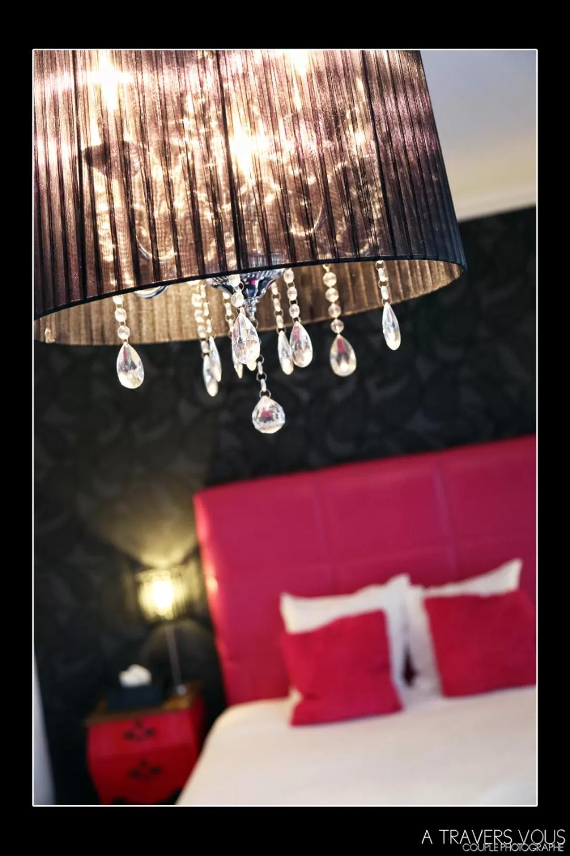 Bed in V E R O N E - Rooms & Suites - Liège - Rocourt