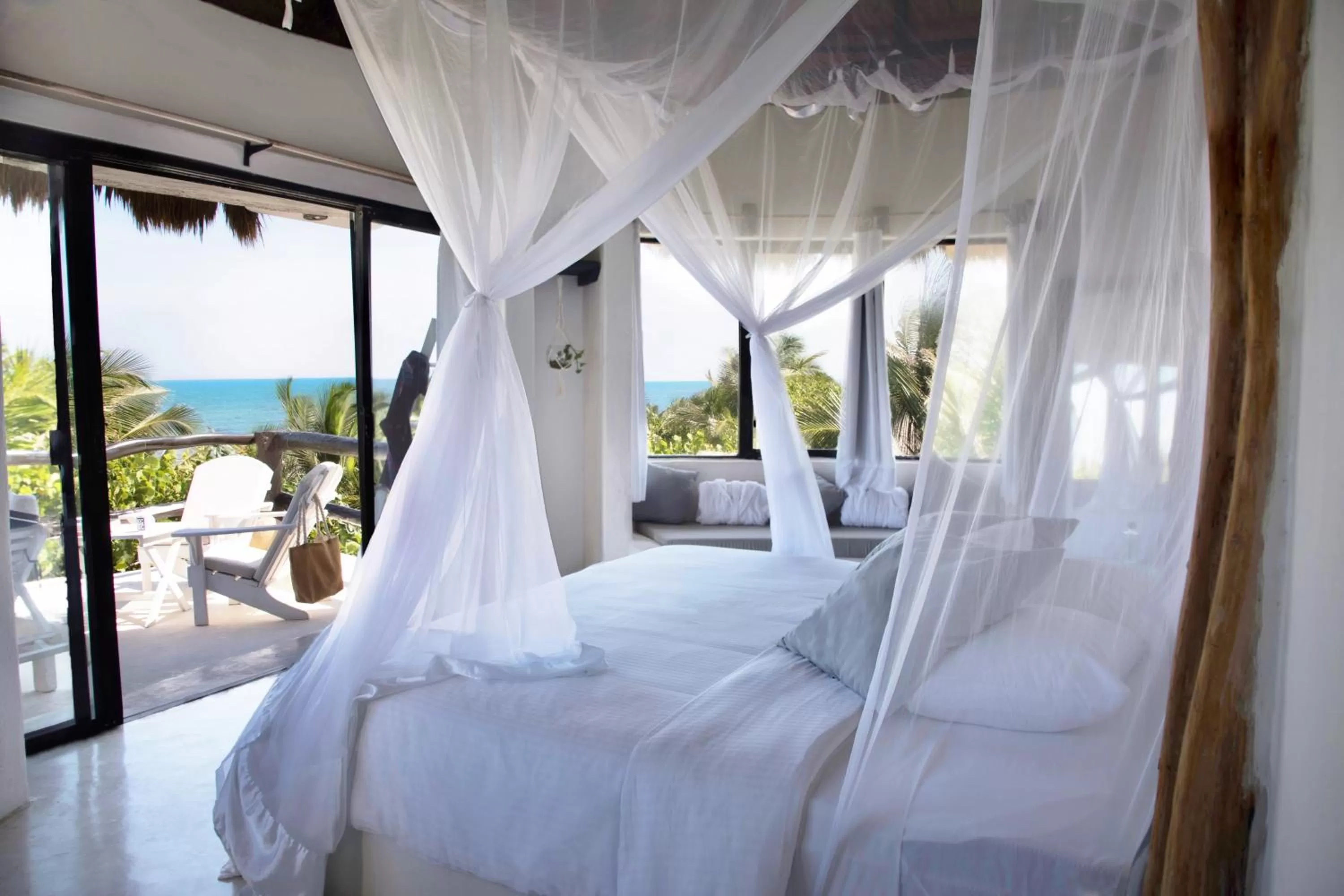 Bed in Coco Tulum Zen Zone Hotel