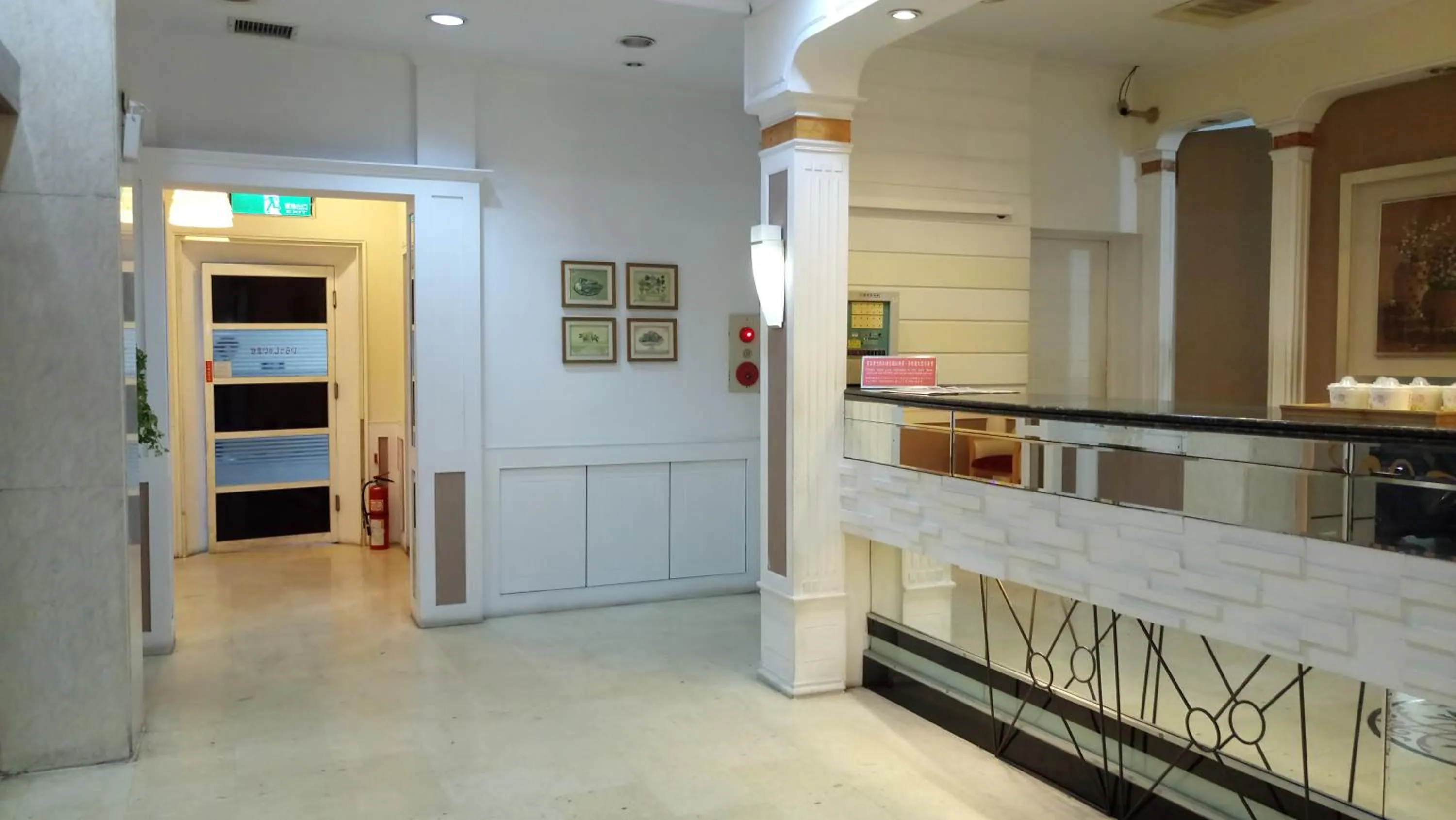 Lobby or reception in 苓雅大飯店 Lingyea Hotel