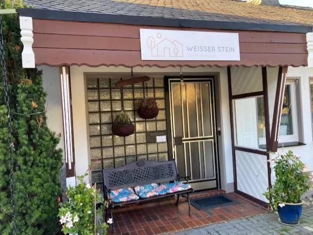 Bed & Breakfast Weisser Stein