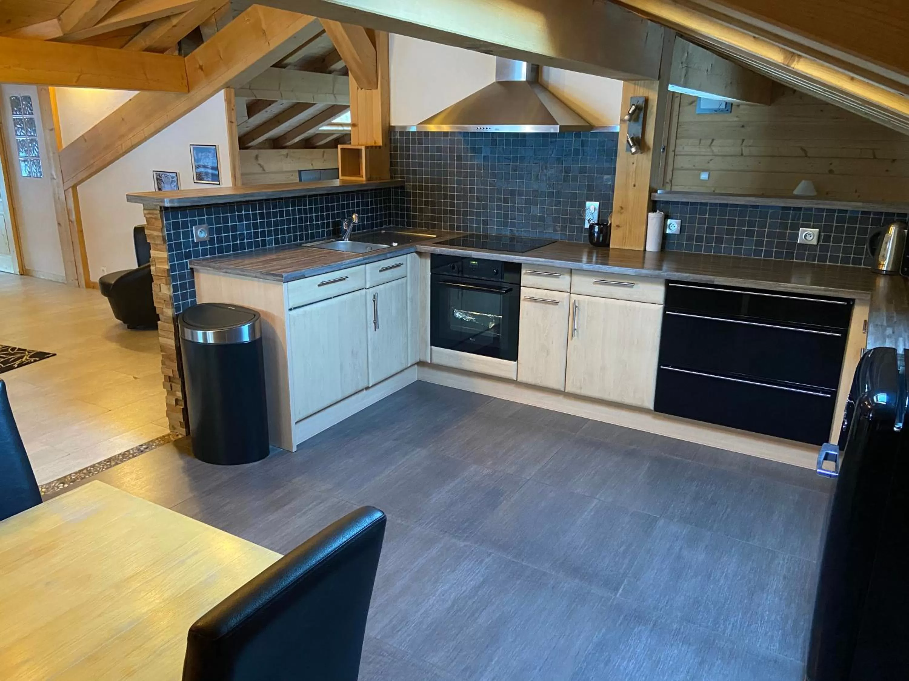 Bed and Breakfast Chalet Manava