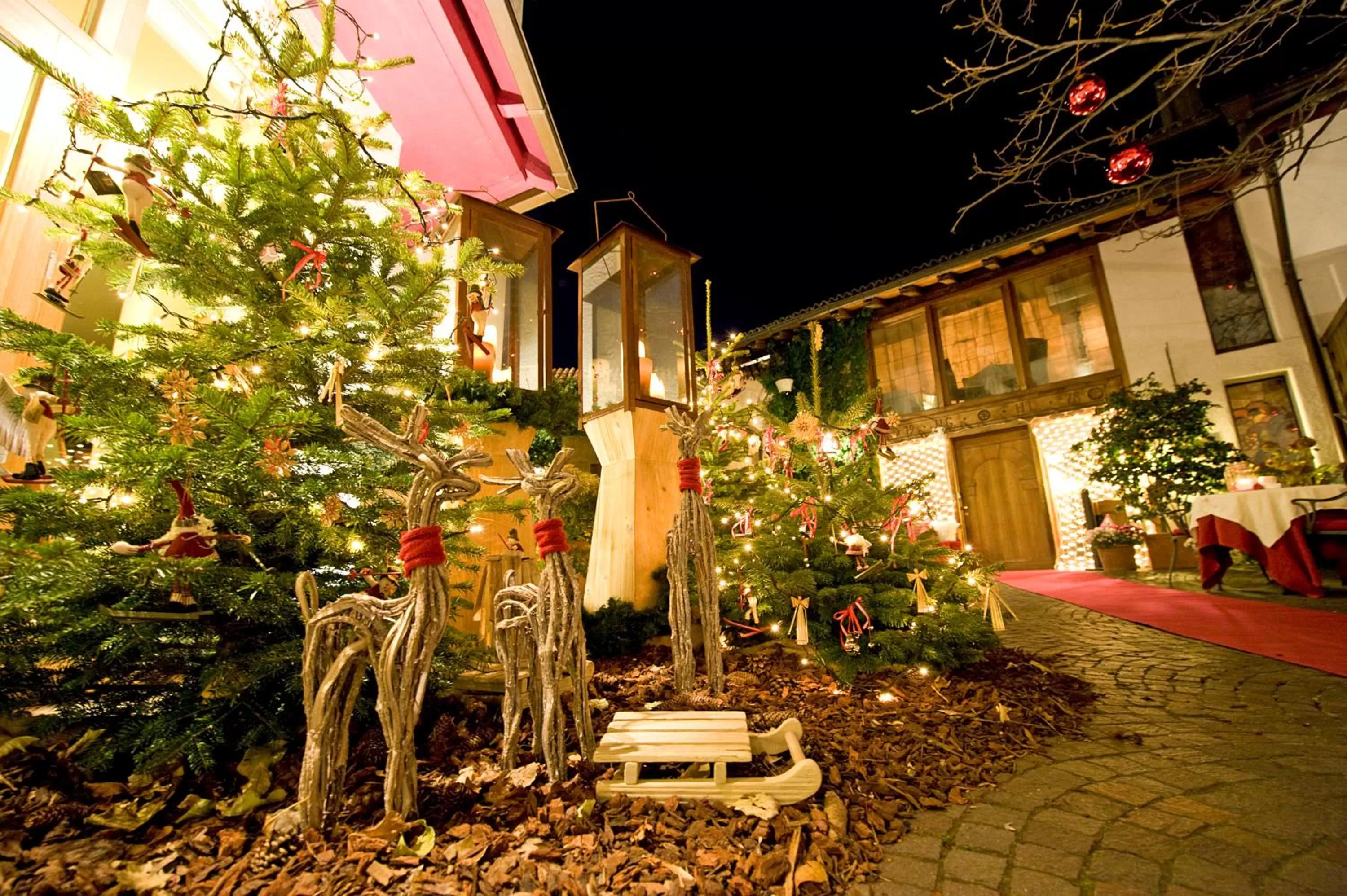 Facade/entrance in Hotel Ansitz Plantiz