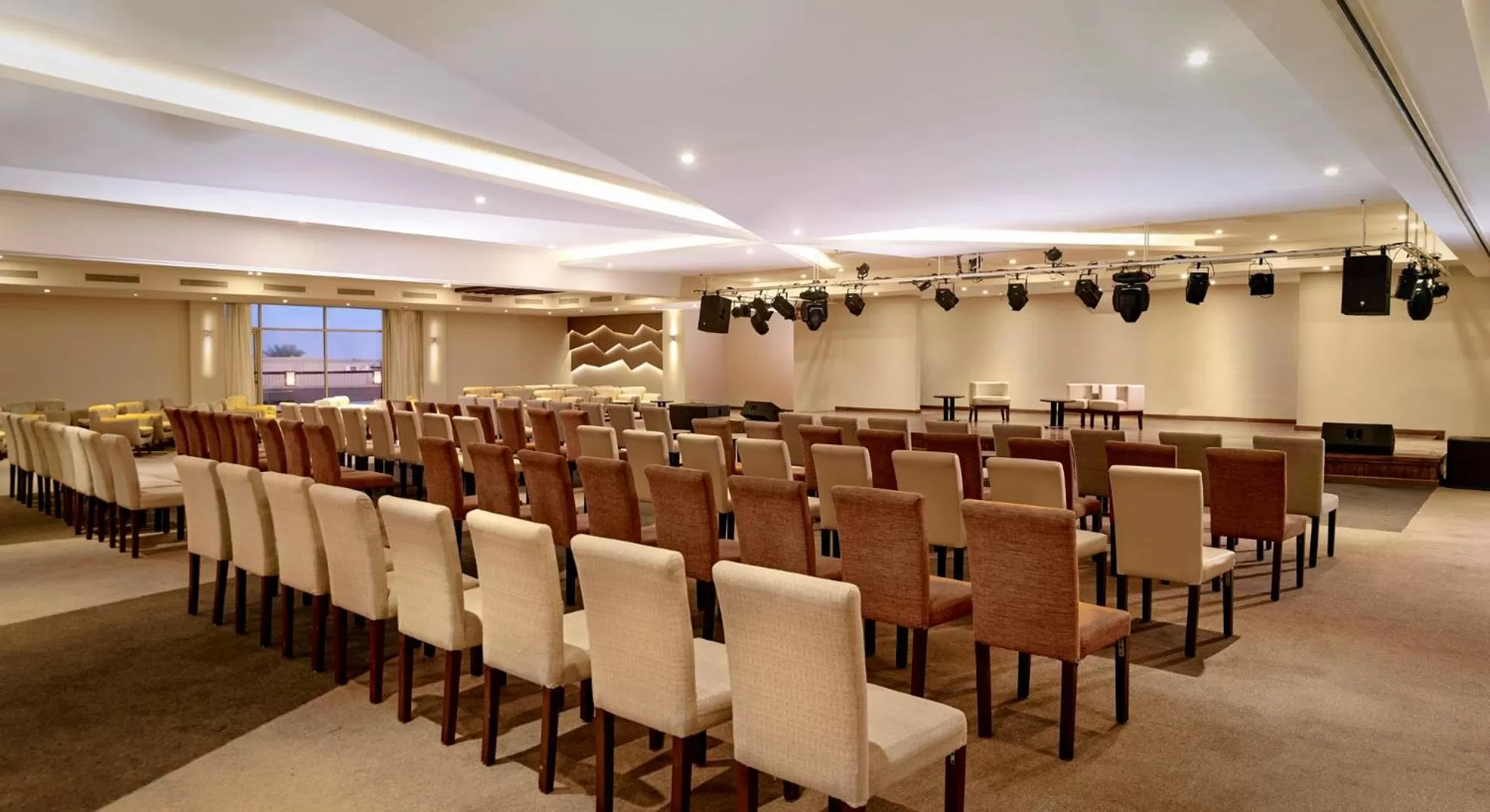 Business facilities in Coral Sea Holiday Resort & Aqua Park