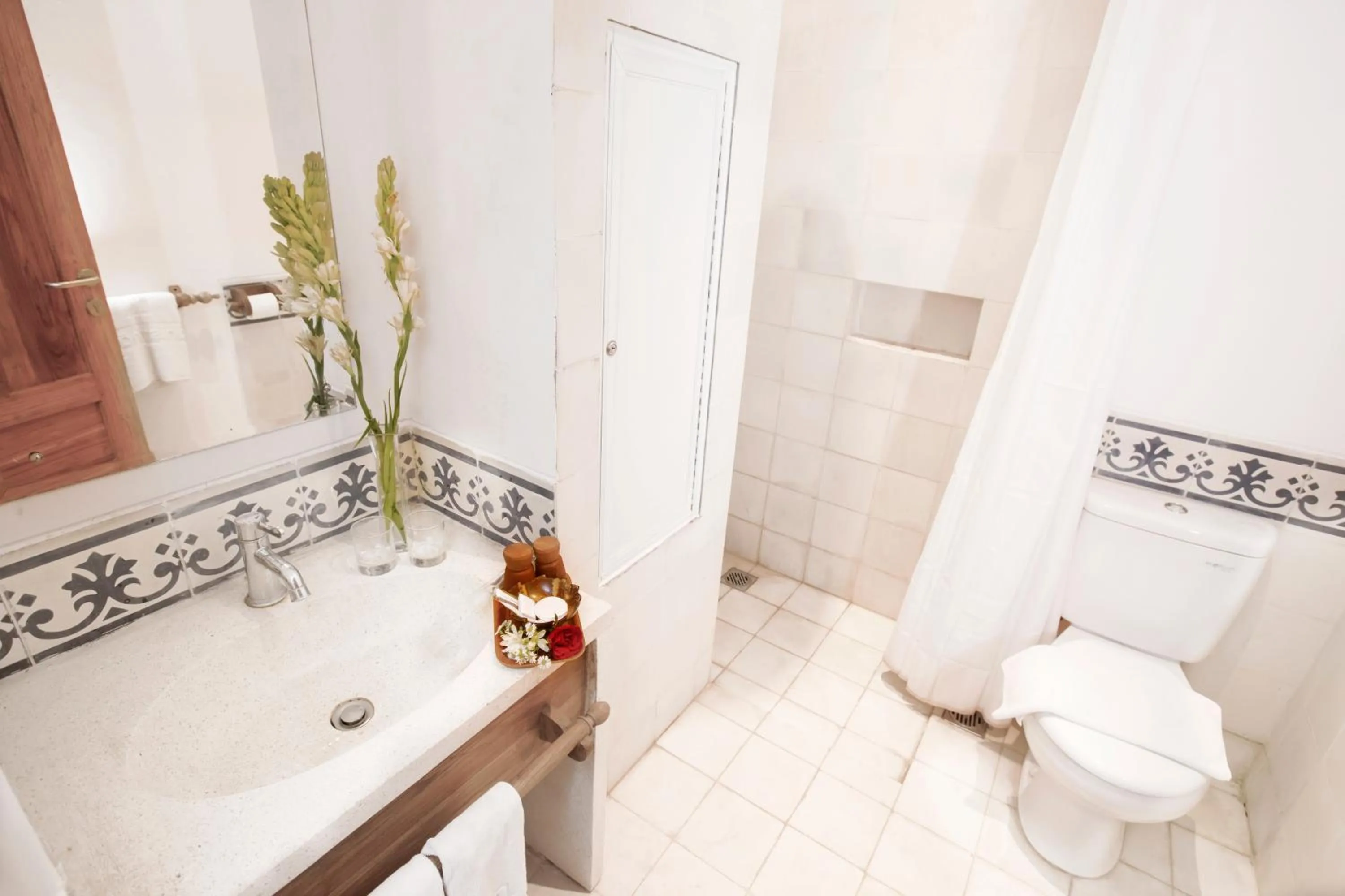 Bathroom in Adhisthana Hotel Yogyakarta