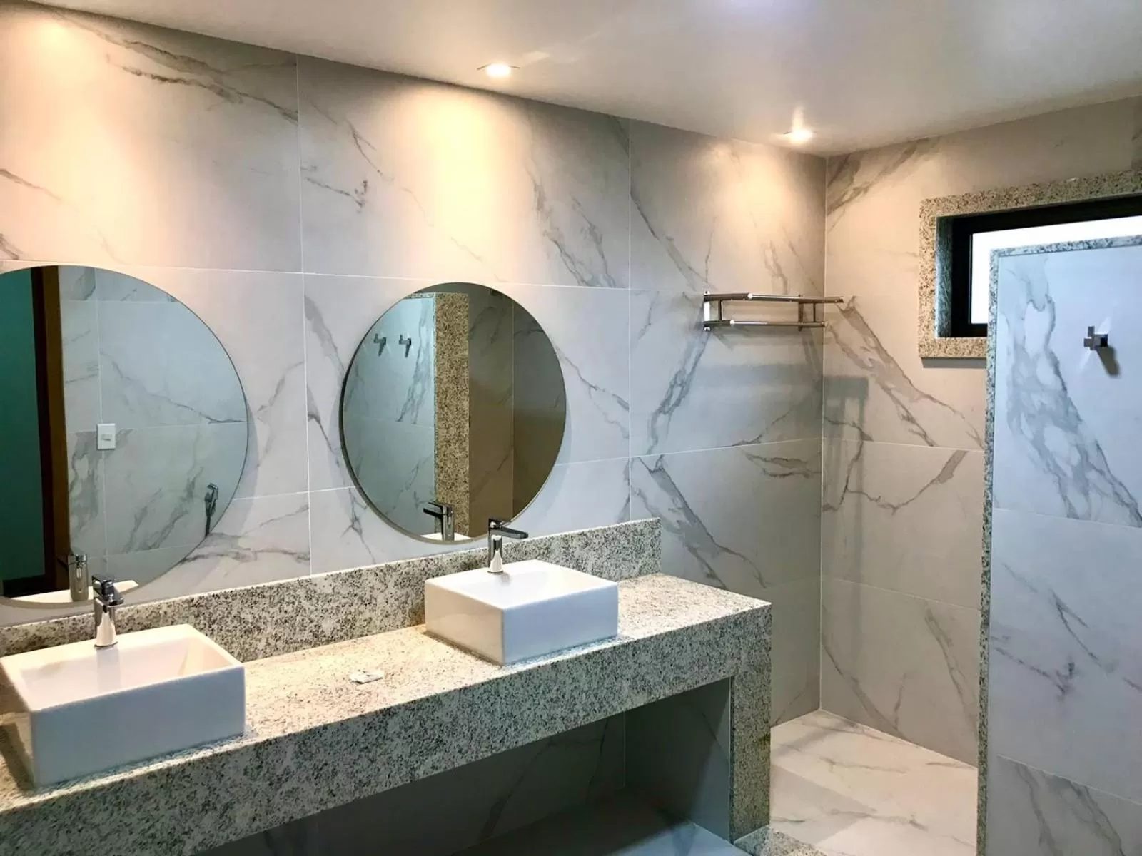 Bathroom in Brisa da Praia Park Hotel