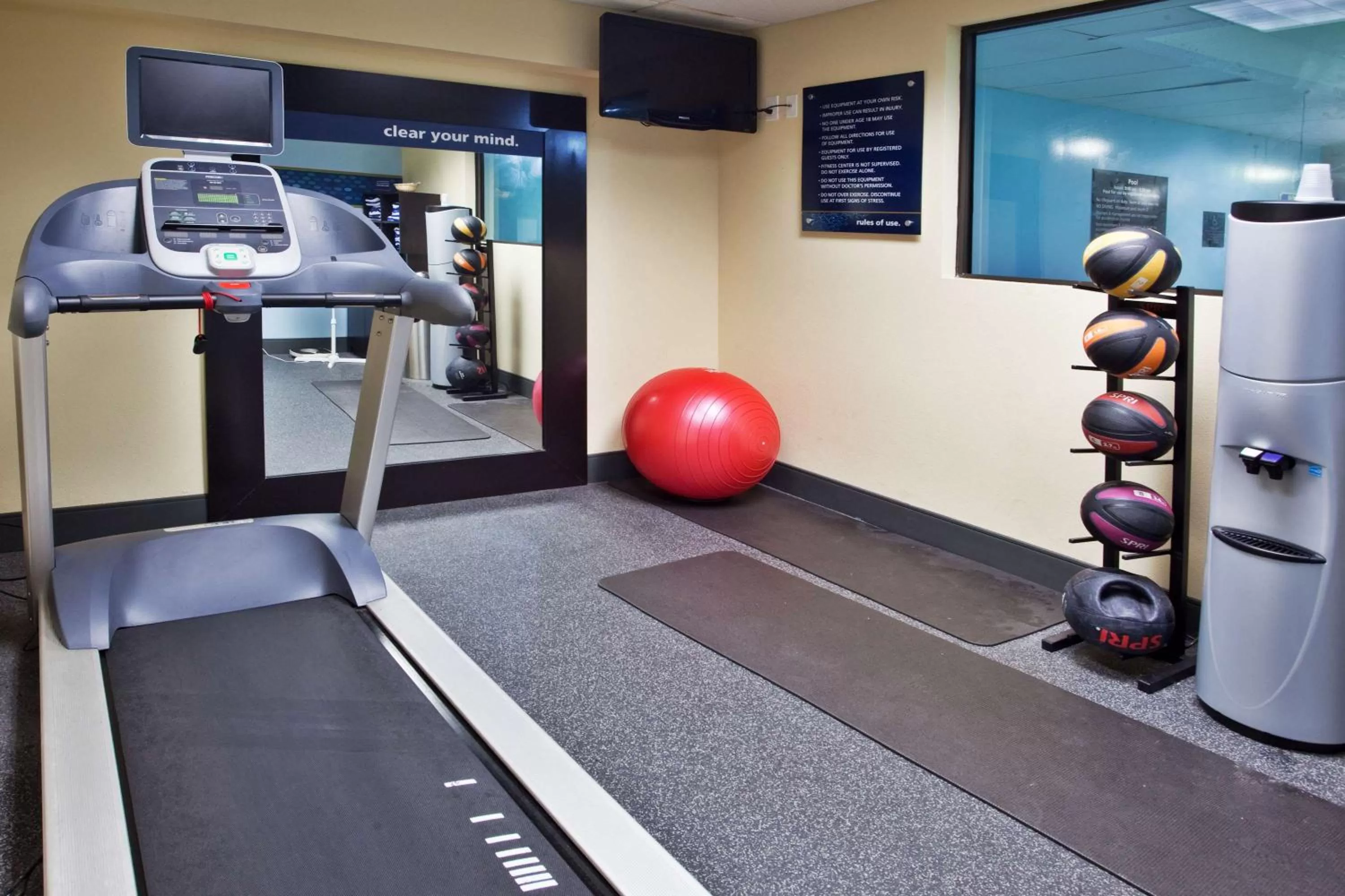 Fitness centre/facilities in Hampton Inn Columbus-East