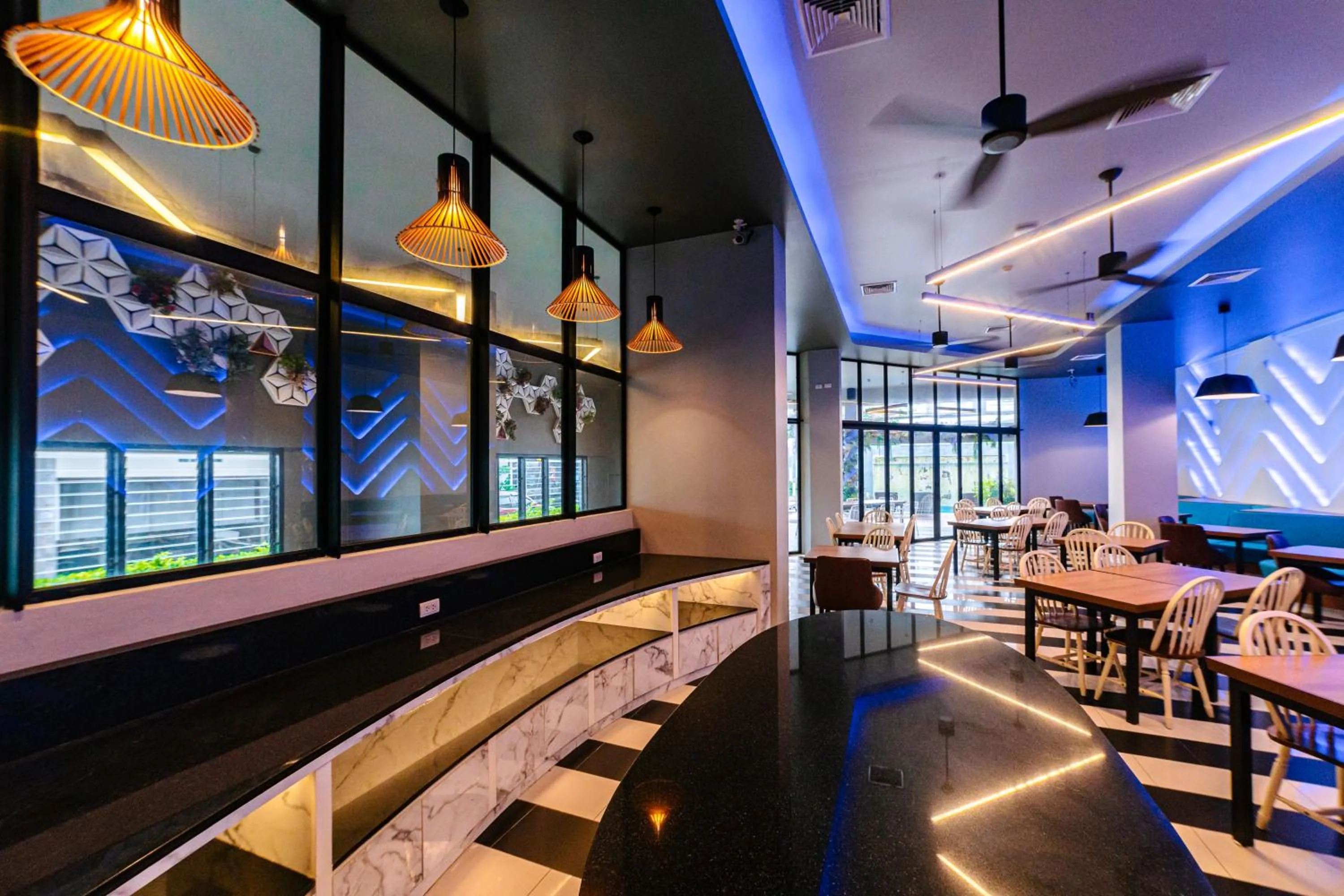 Restaurant/places to eat in Ratana Hotel Sakdidet, PHUKET TOWN