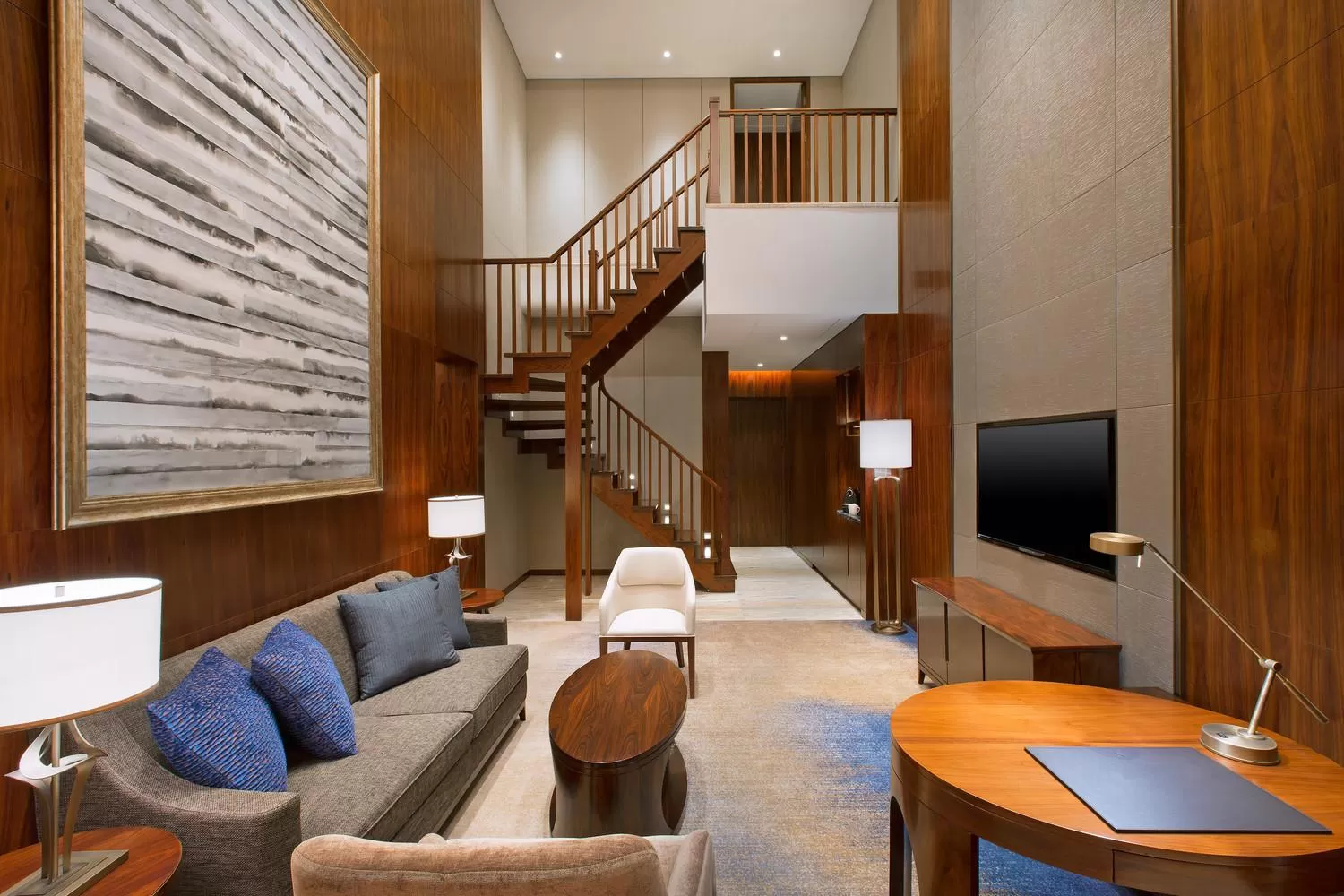 Living room in Sheraton Zhanjiang Hotel