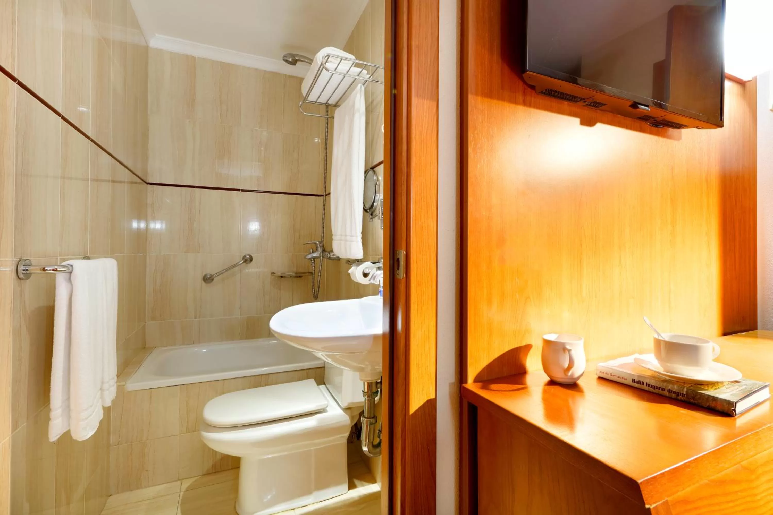 Bathroom in Crisol Alisios Canteras