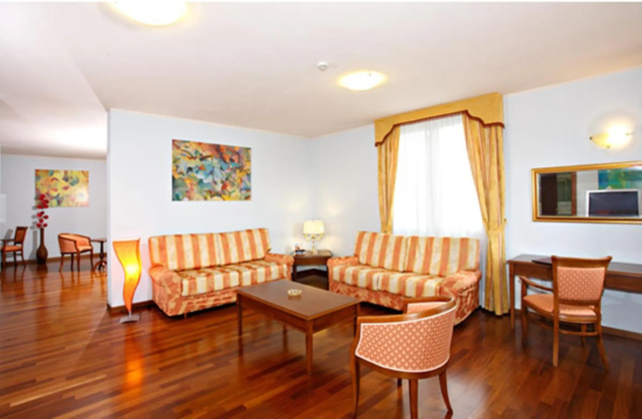 Seating area in Hotel Gabarda