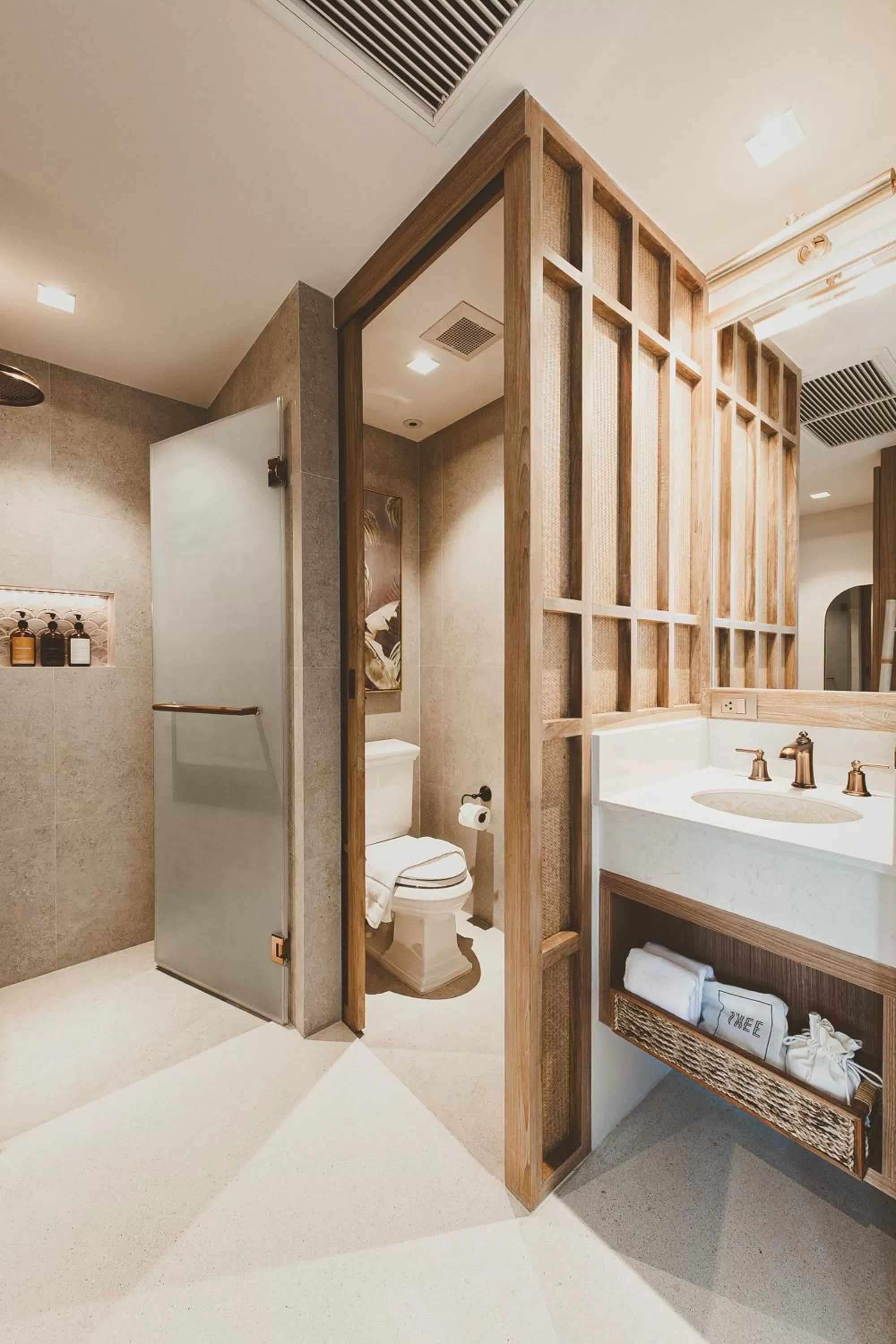 Bathroom in THEE Vijit Lanna by TH District