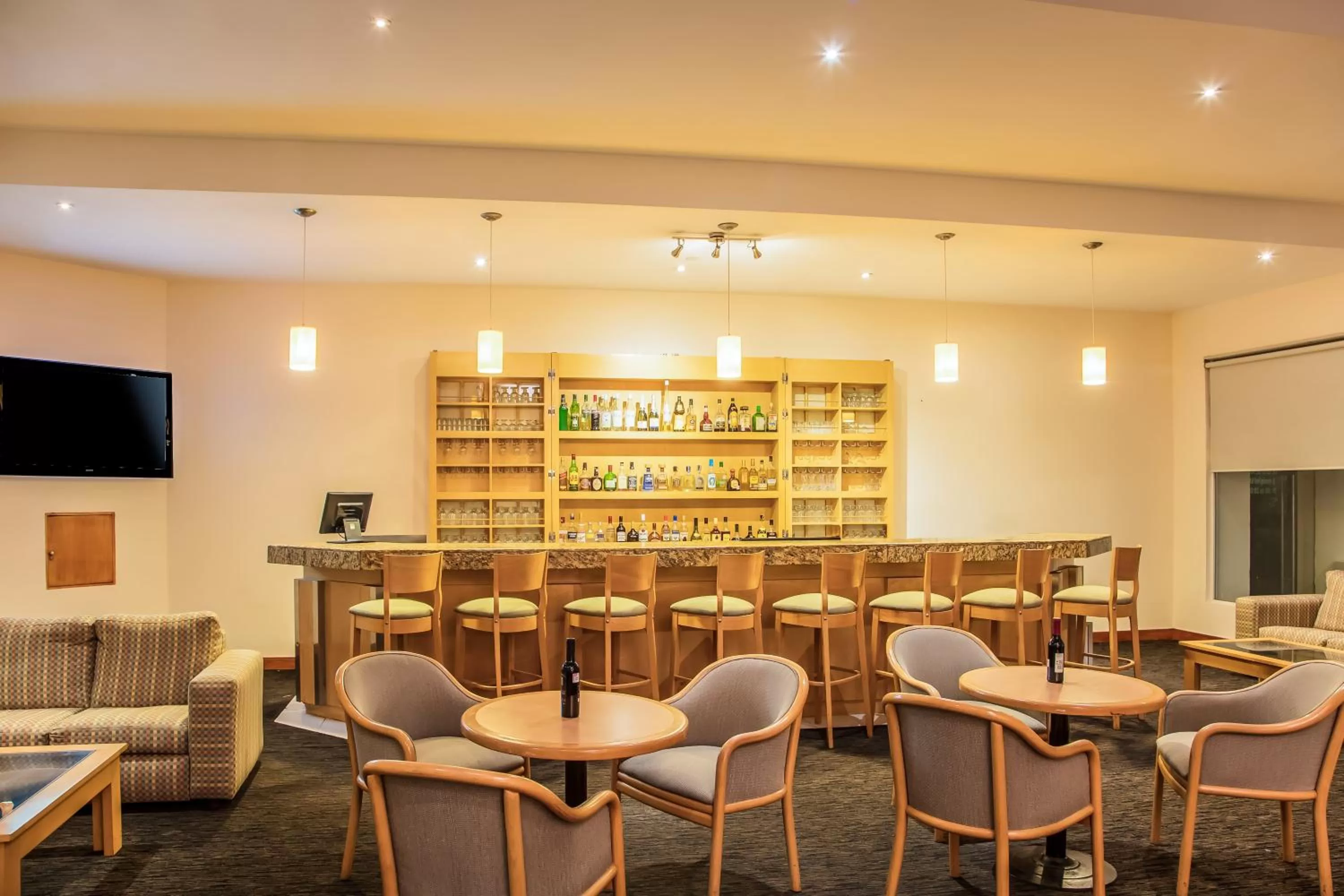 Lounge or bar in Fiesta Inn Tijuana Otay Aeropuerto