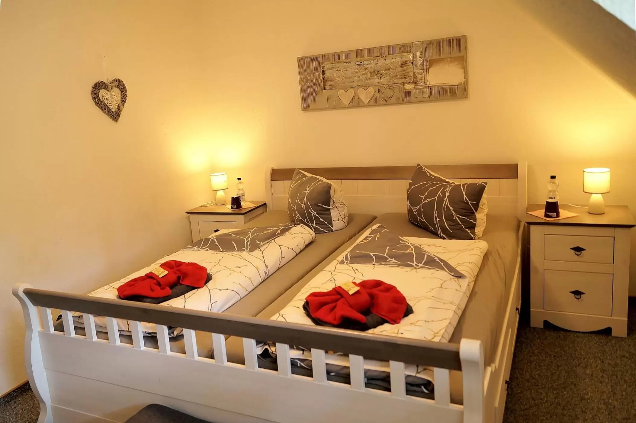 Bed in Erzgebirgshotel Misnia Bärenfels