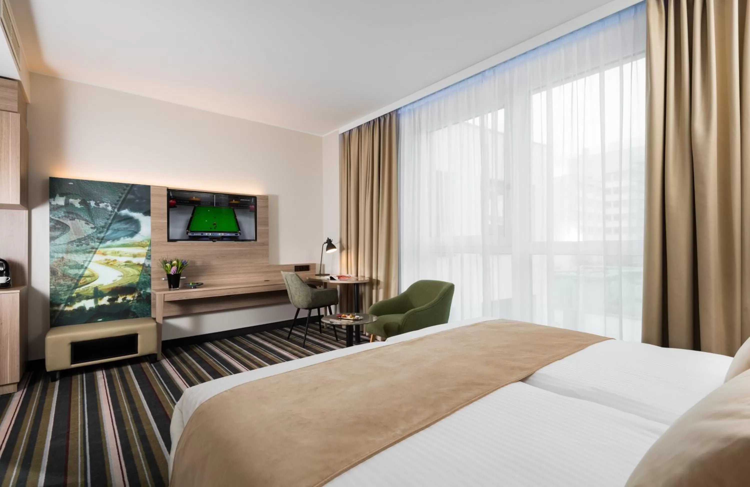 Photo of the whole room, Bed in Leonardo Hotel Offenbach Frankfurt