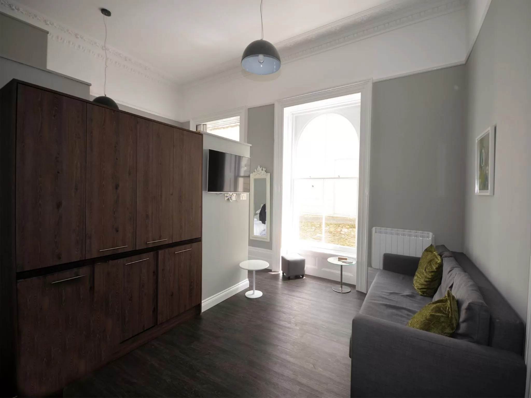 Kitchen or kitchenette in 1 Elliot Terrace