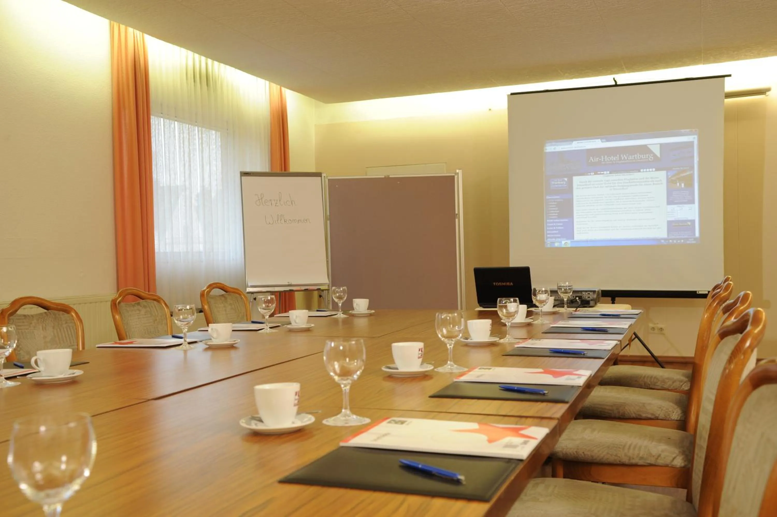 Business facilities in Air Hotel Wartburg