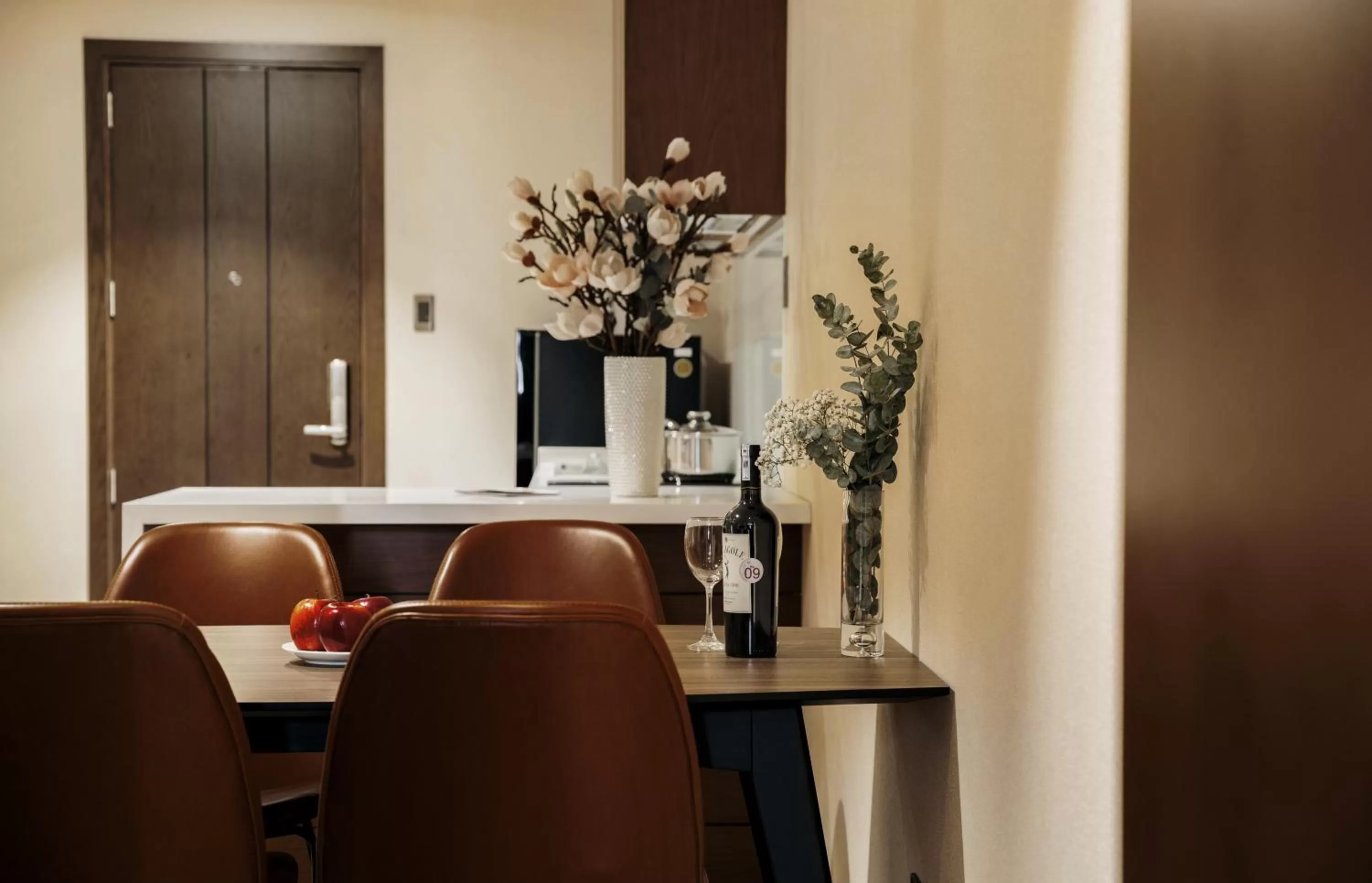 Dining area in DHTS Business Hotel & Apartment