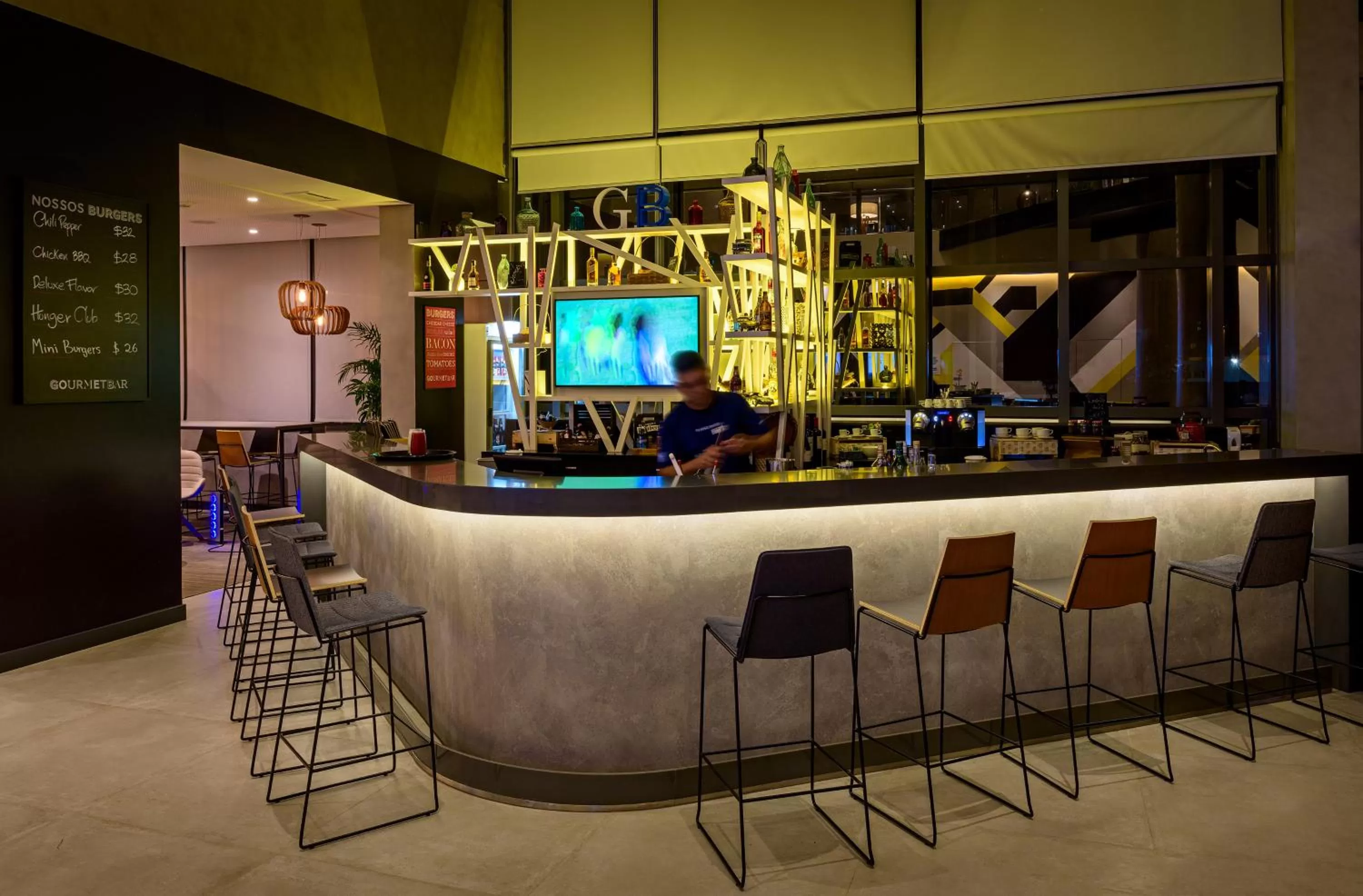 Lounge or bar in Novotel Sorocaba