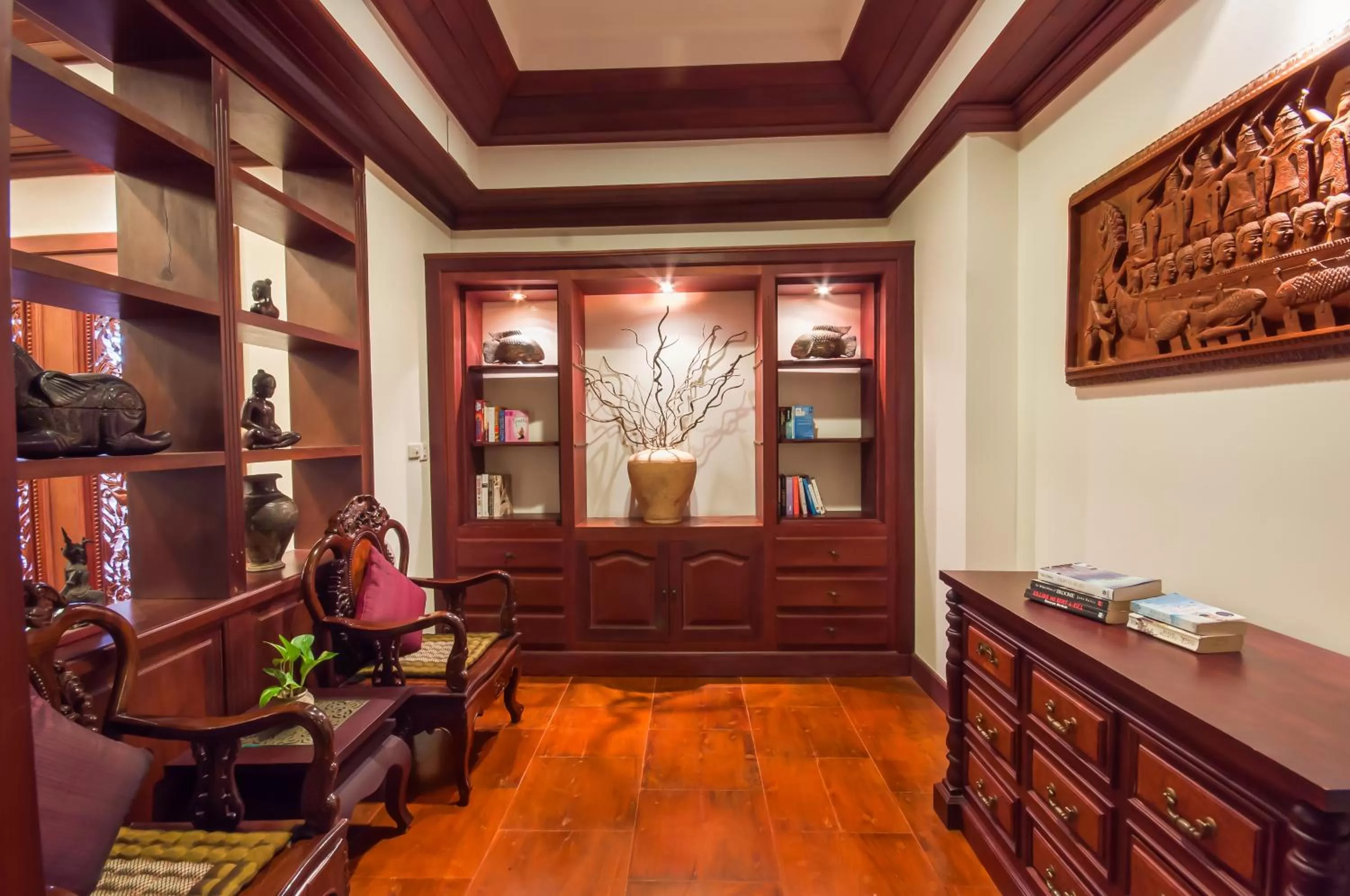 Seating area in THE PRIVILEGE FLOOR by Borei Angkor