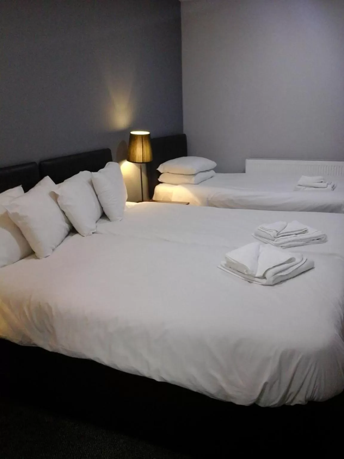 Bed in The Liverpool Inn Hotel