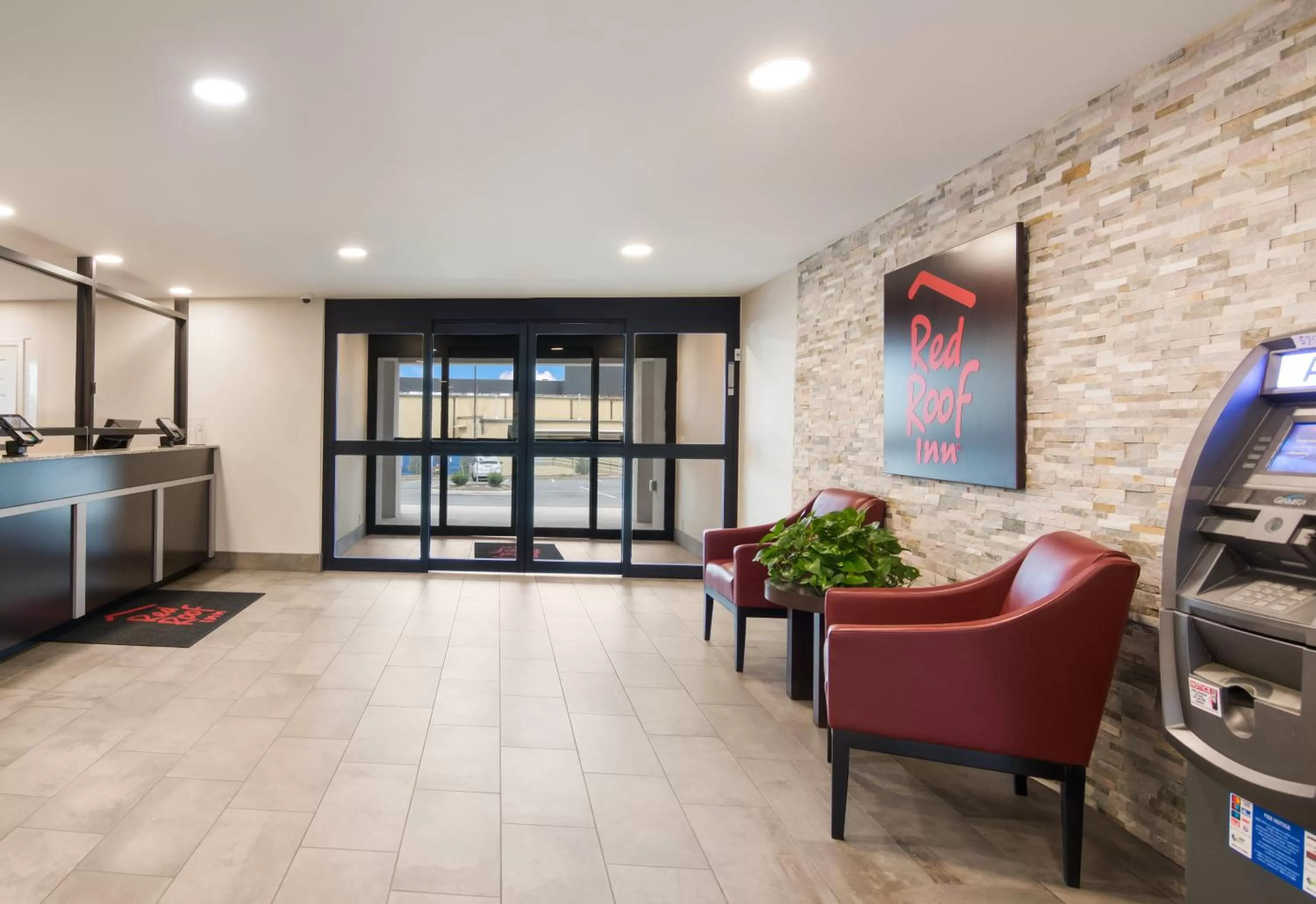 Lobby or reception in Red Roof Inn Chester