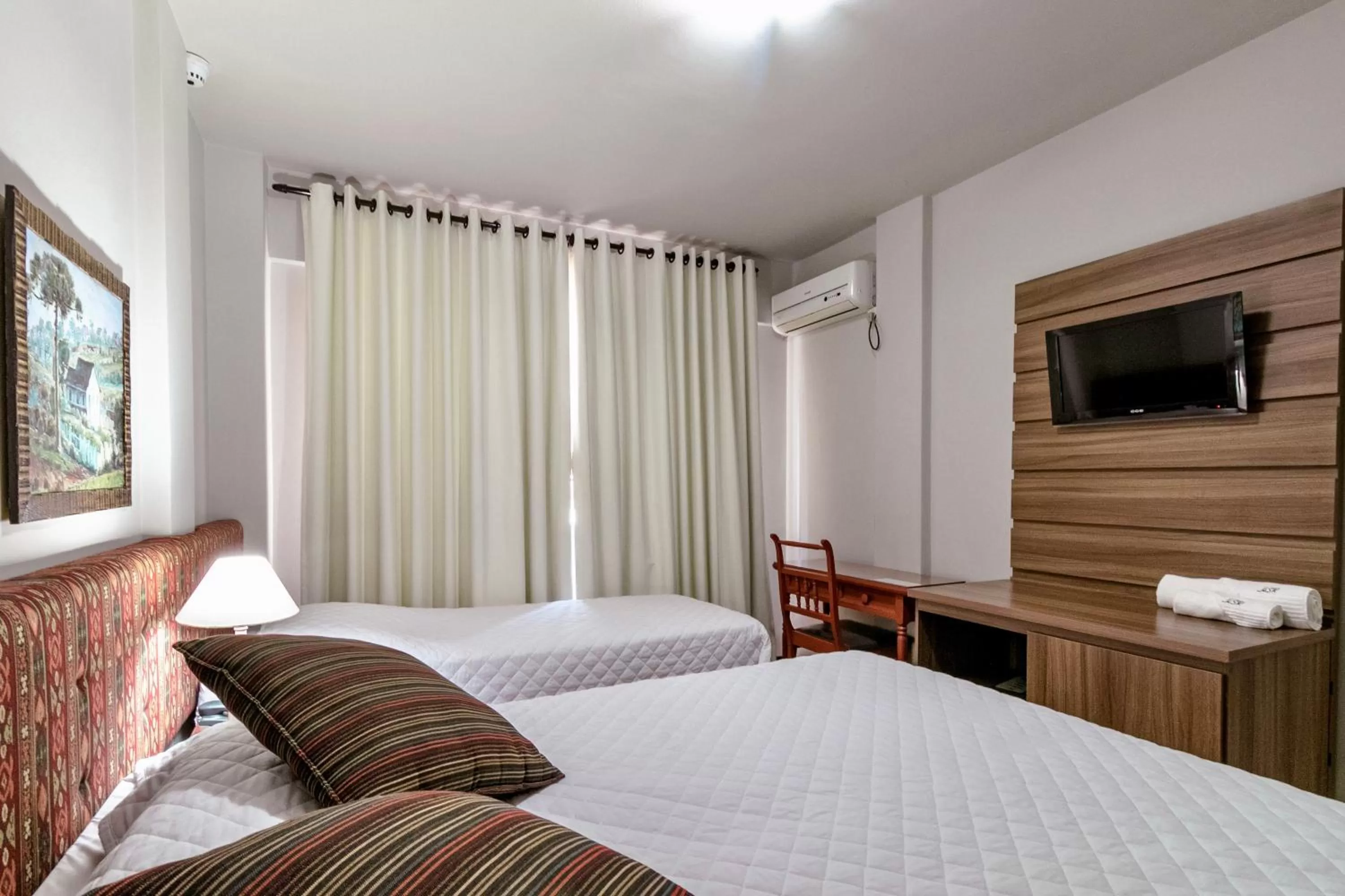 Bed in Hotel San Rafael