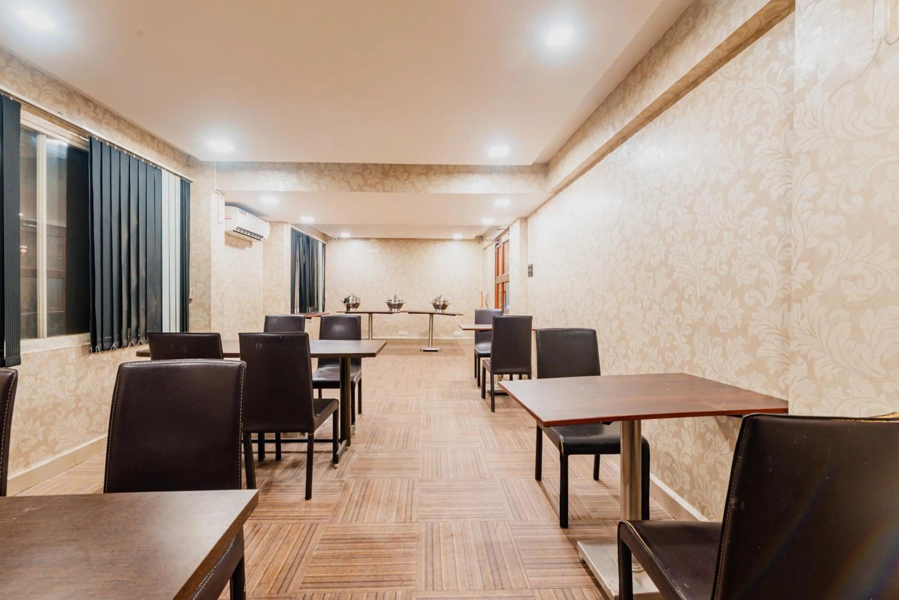 Dining area in Treebo Trend Spring Brooks - Koregaon Park