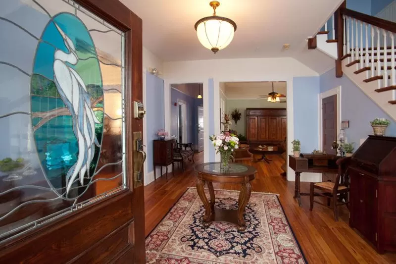 Seating Area in Blue Heron Inn