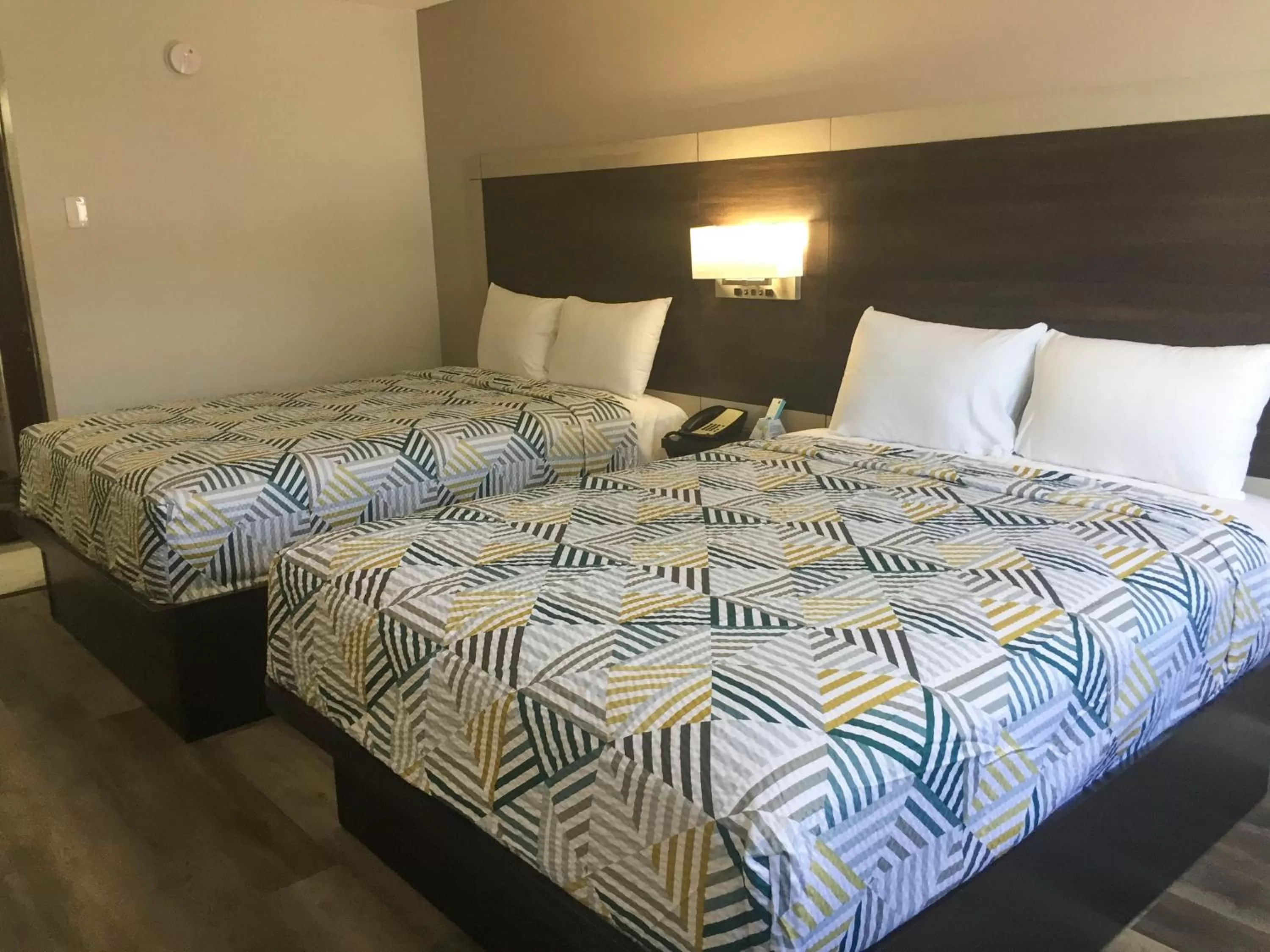 Bed in Motel 6-Burnsville, MN