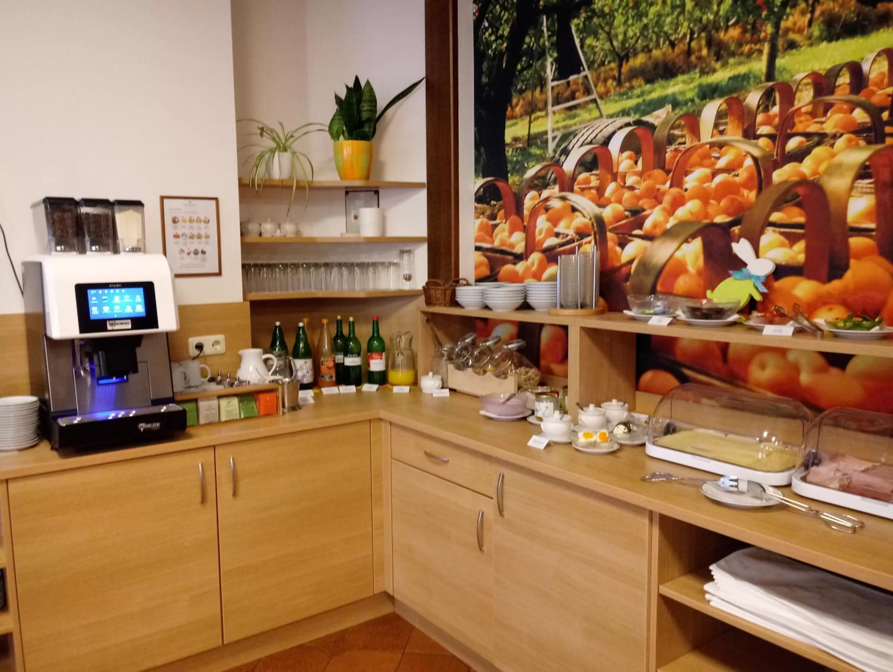 Restaurant/places to eat in Weinhotel Rieder