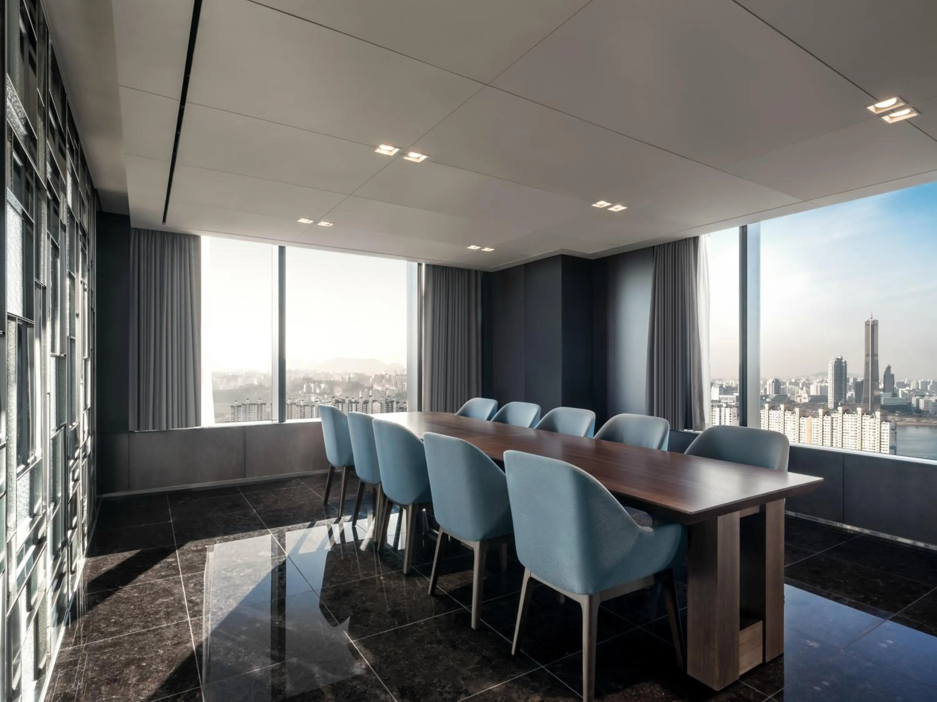 Lounge or bar in Novotel Ambassador Seoul Yongsan