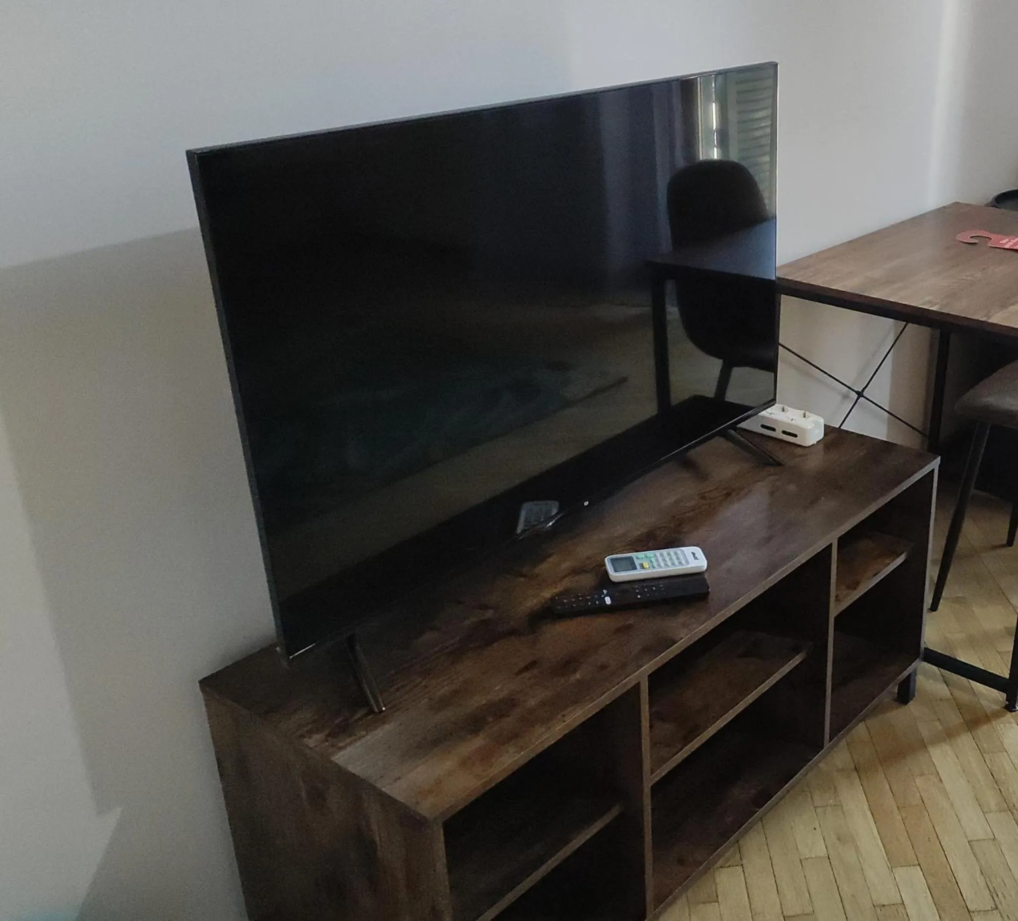 TV and multimedia in Megaride Guest House