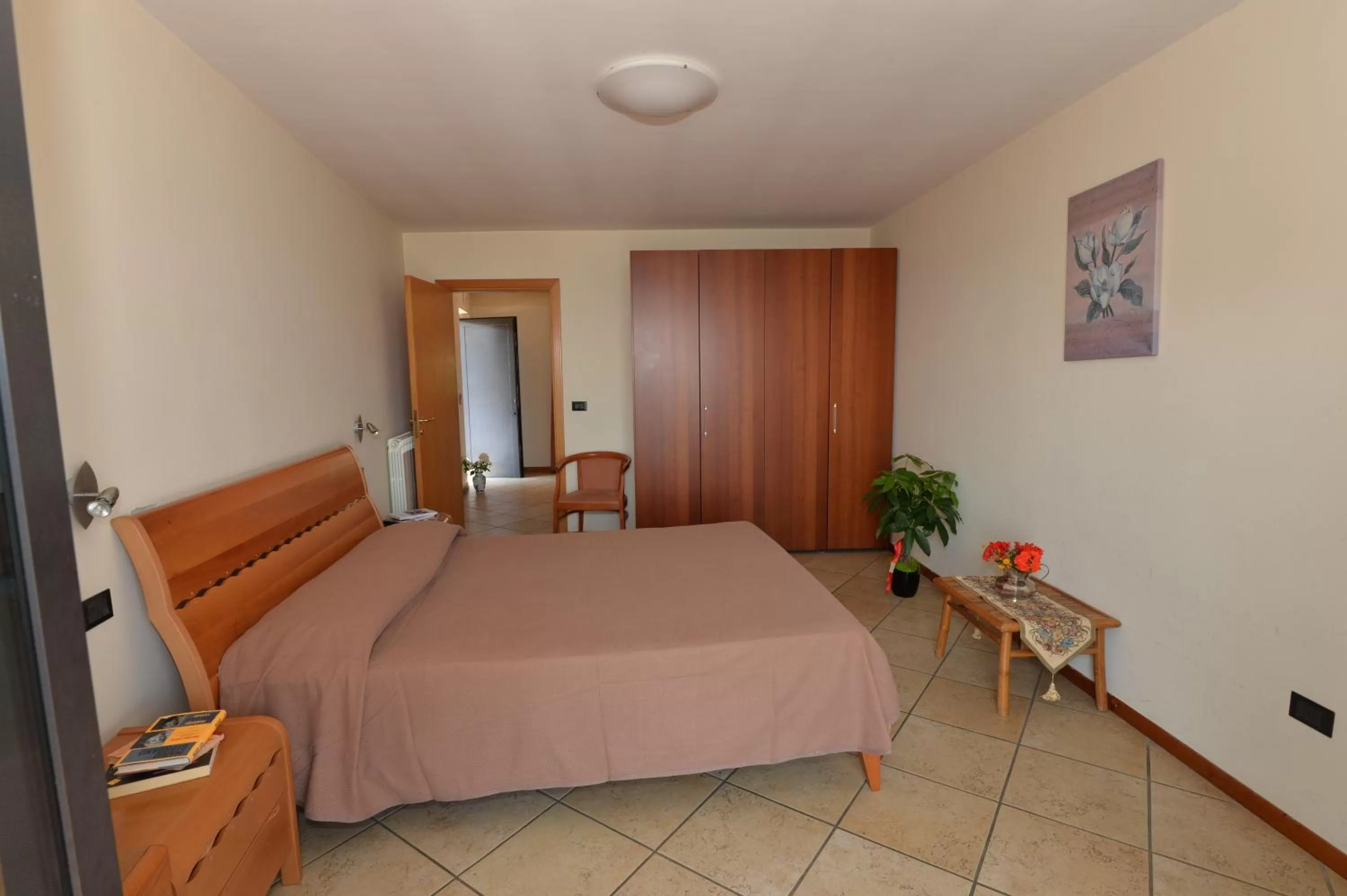 Photo of the whole room, Bed in Miramare Residence