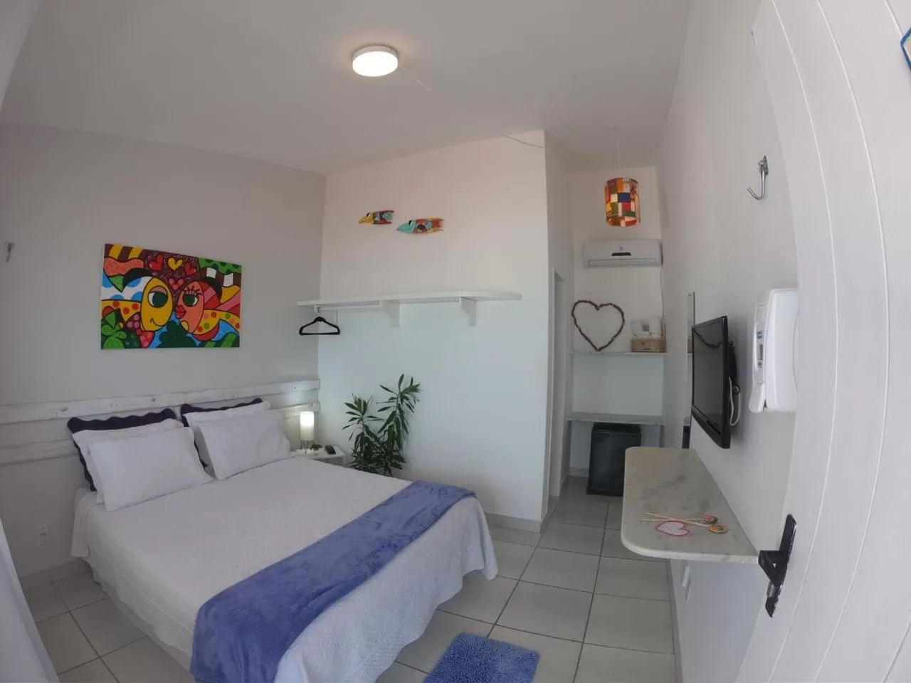 TV and multimedia, Bed in Pousada America do Sol