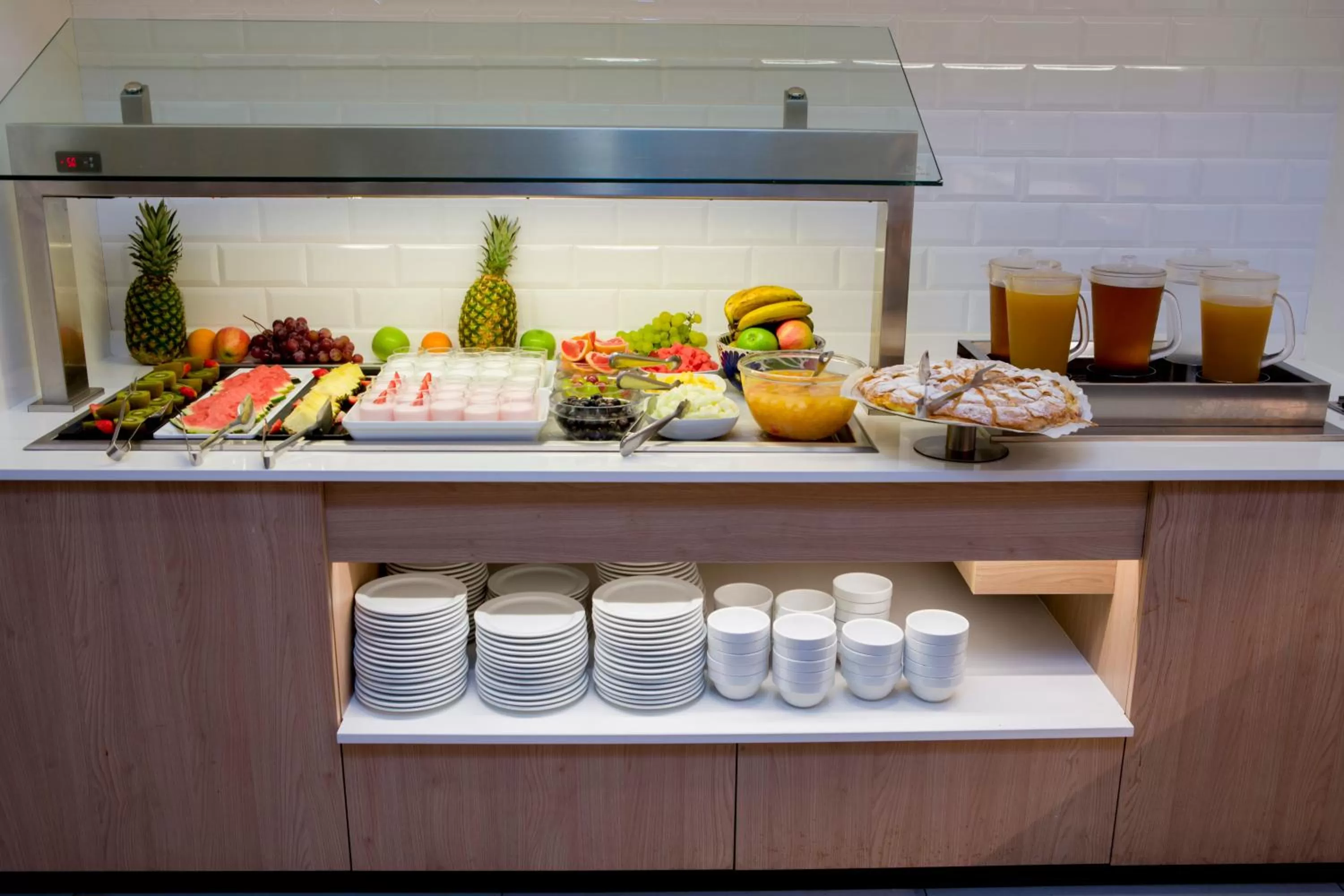 Food in Aparthotel Aquasol