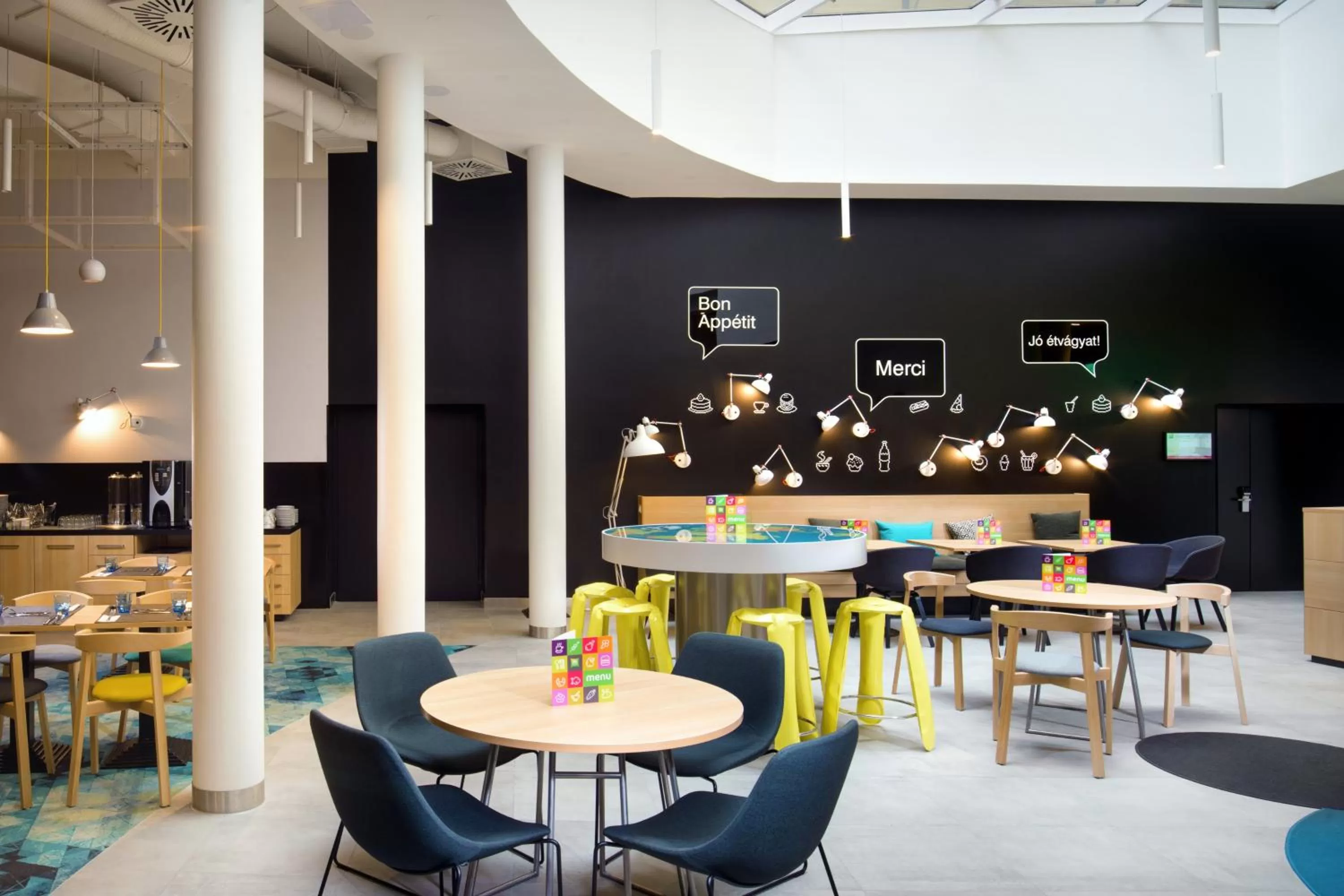 Restaurant/places to eat in Ibis Styles Budapest Center