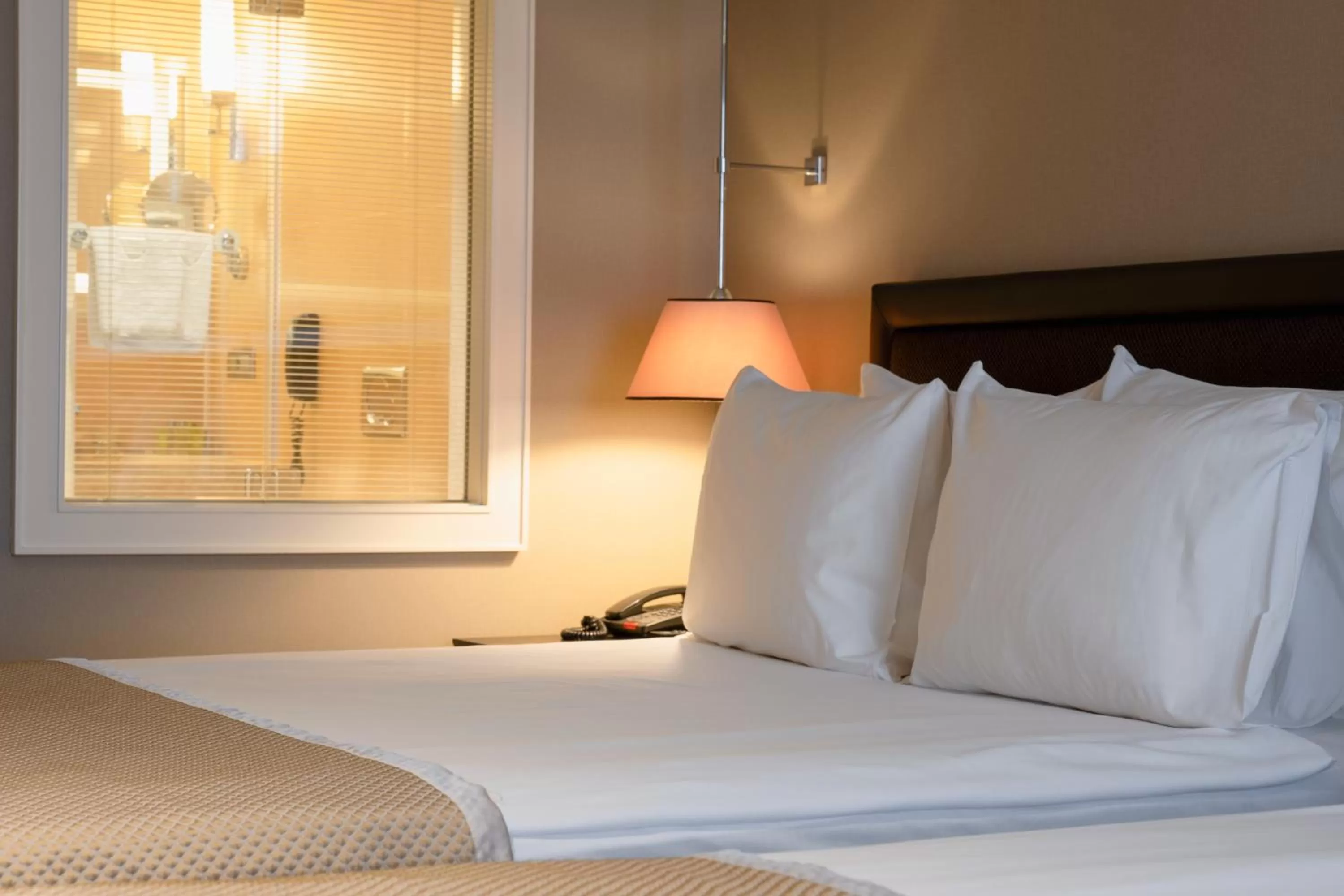 Bed in Windsor Hotel & Convention Center Istanbul