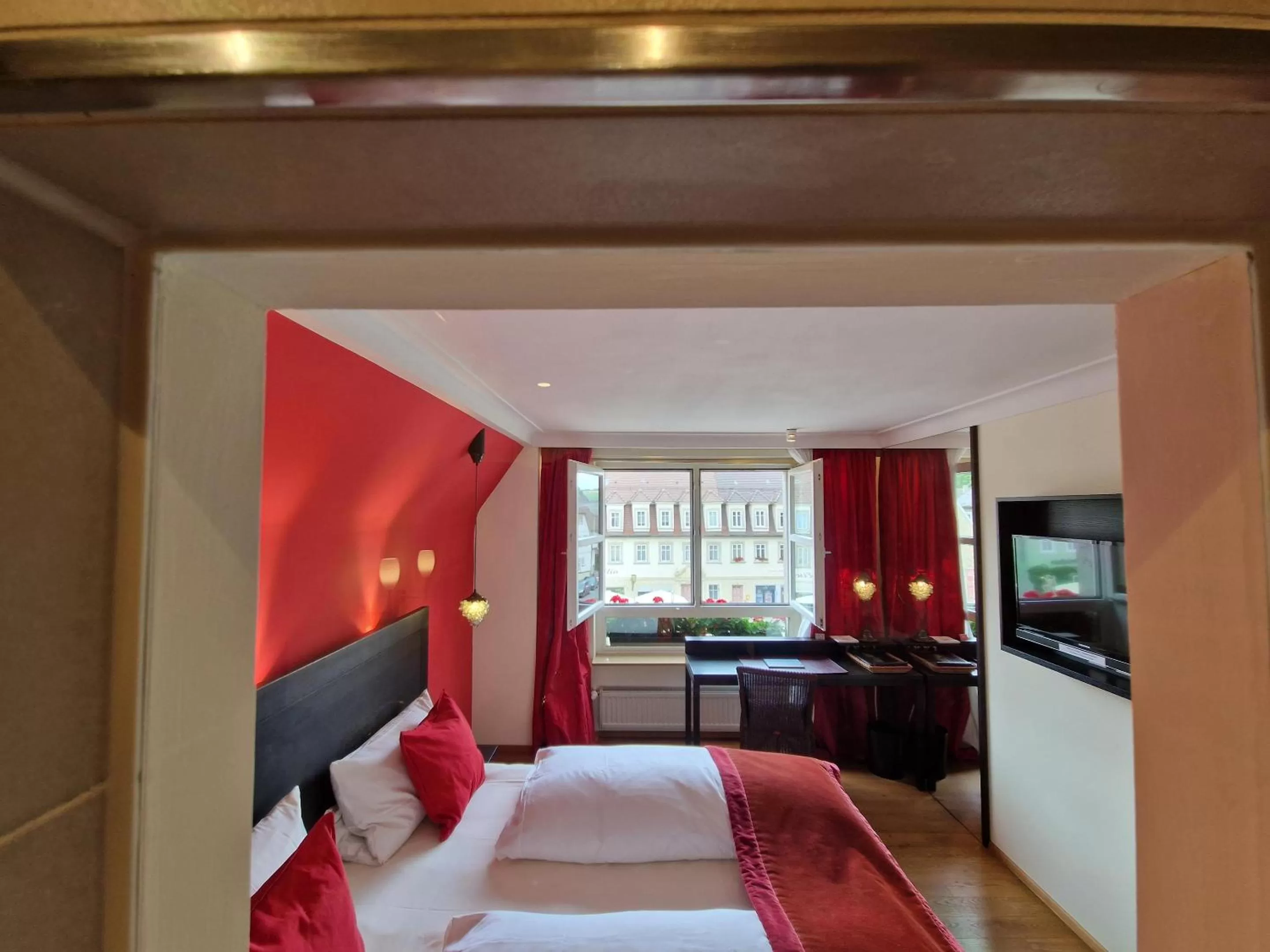 Bed in Laurentius Boutique-Hotel & Restaurant