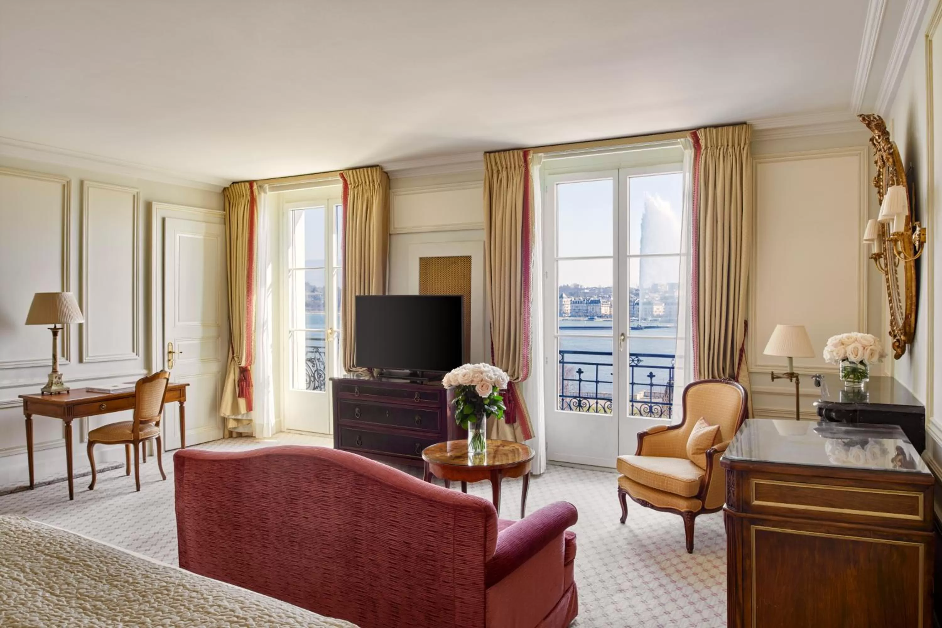 View (from property/room) in Beau-Rivage Genève